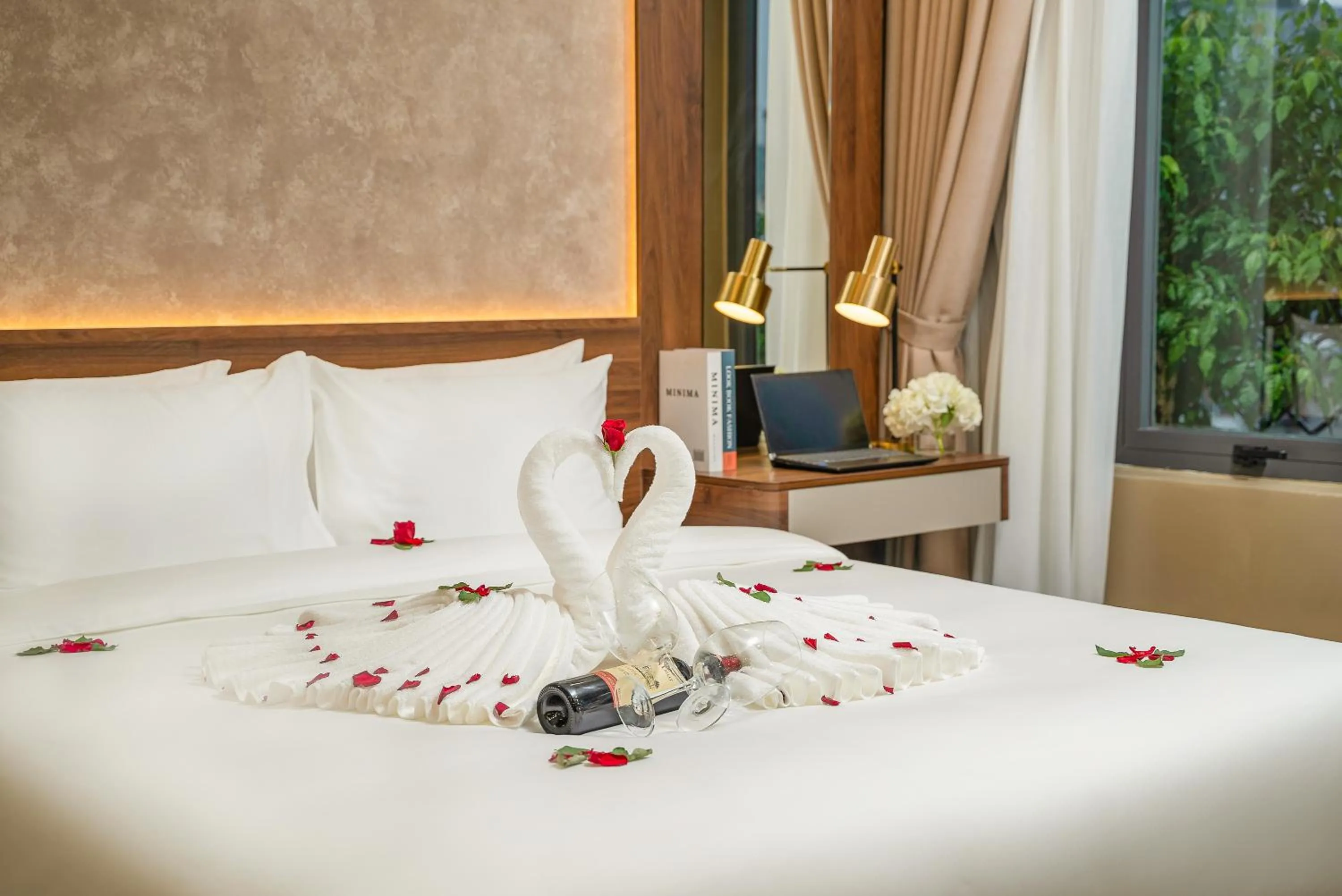 Bed in Gilson Hanoi Hotel