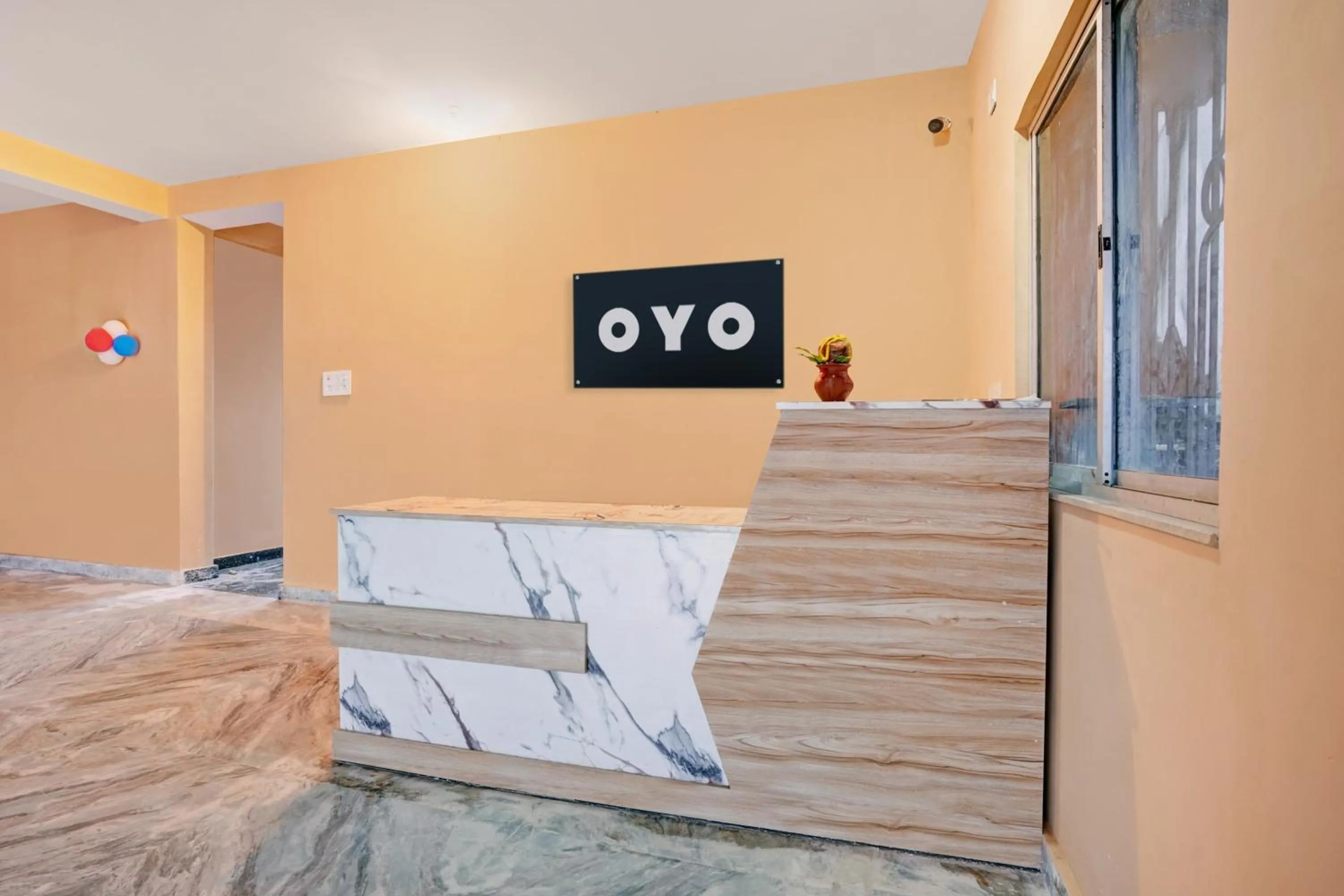 Lobby or reception, Bed in Hotel O Mayur Residency