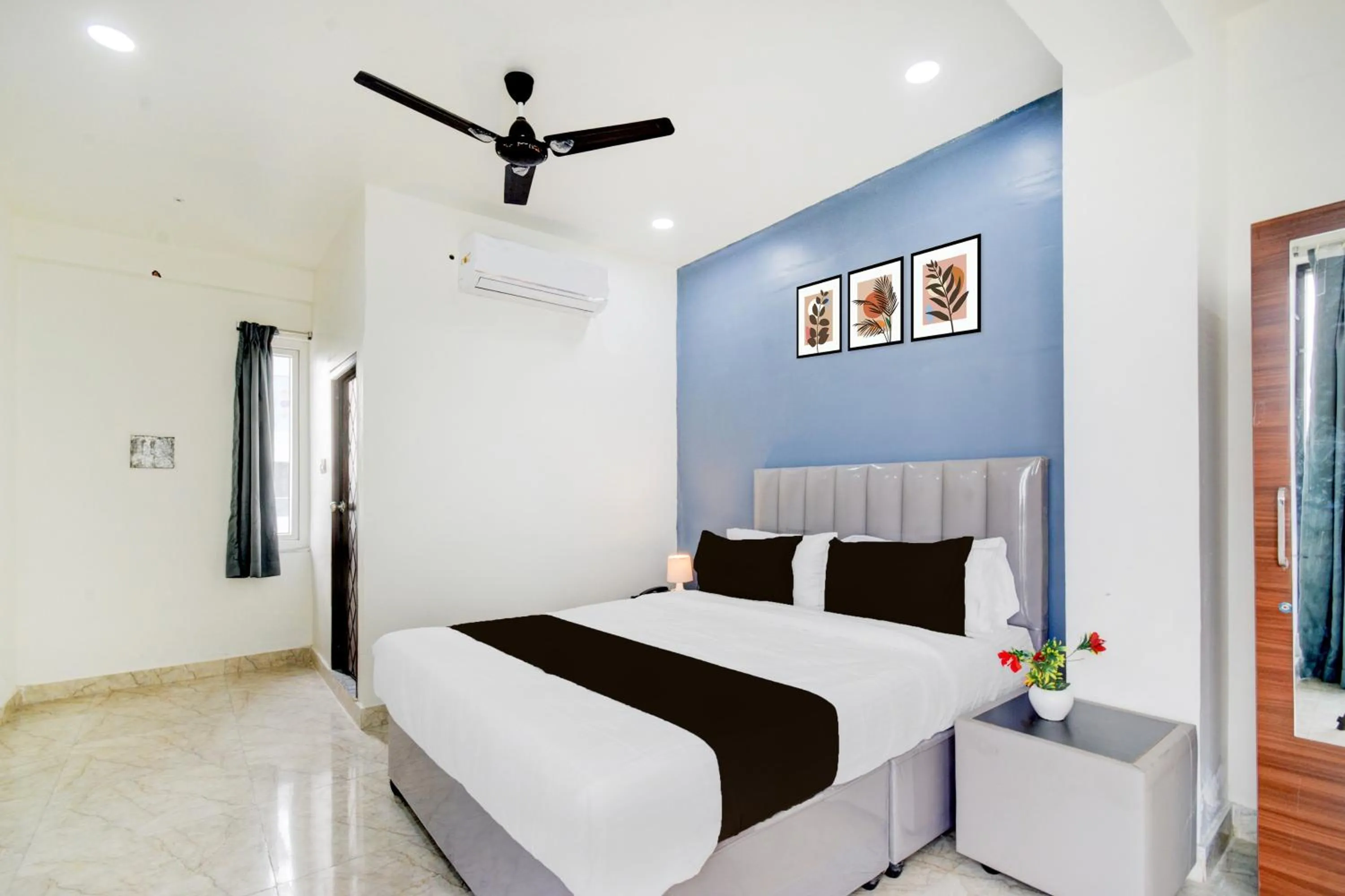 Bedroom, Bed in Super Townhouse Oak Nagole Metro Station Formerly Saka Arcade