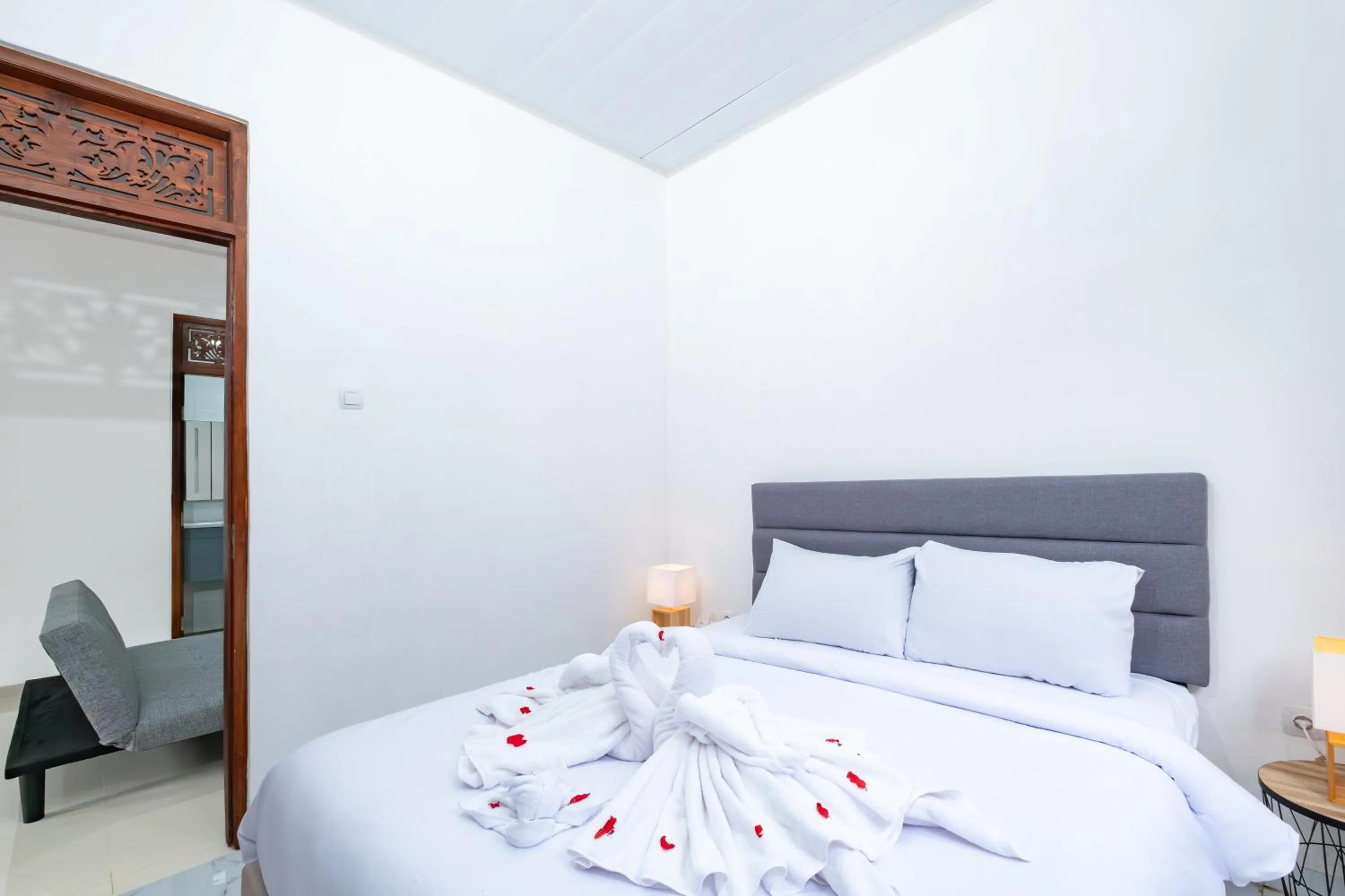 Bed in Villa Kayu Amertha