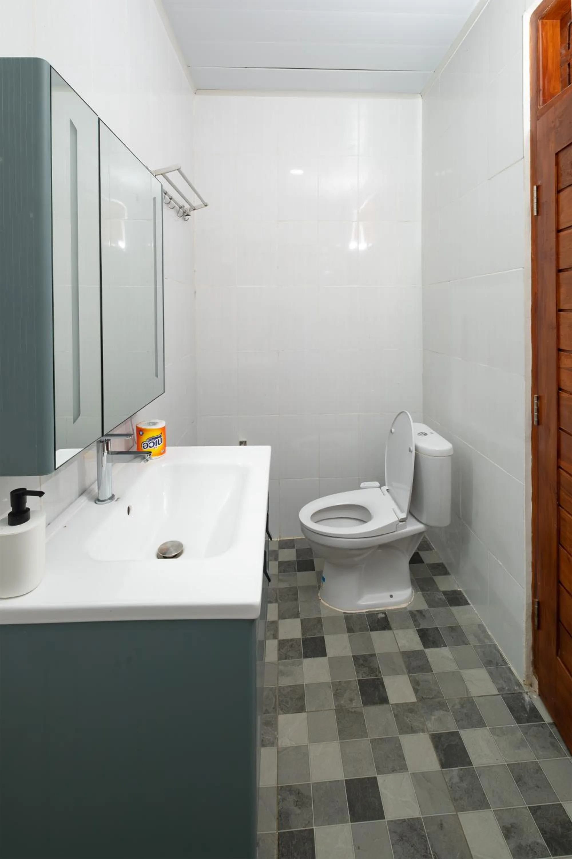 Toilet in Villa Kayu Amertha