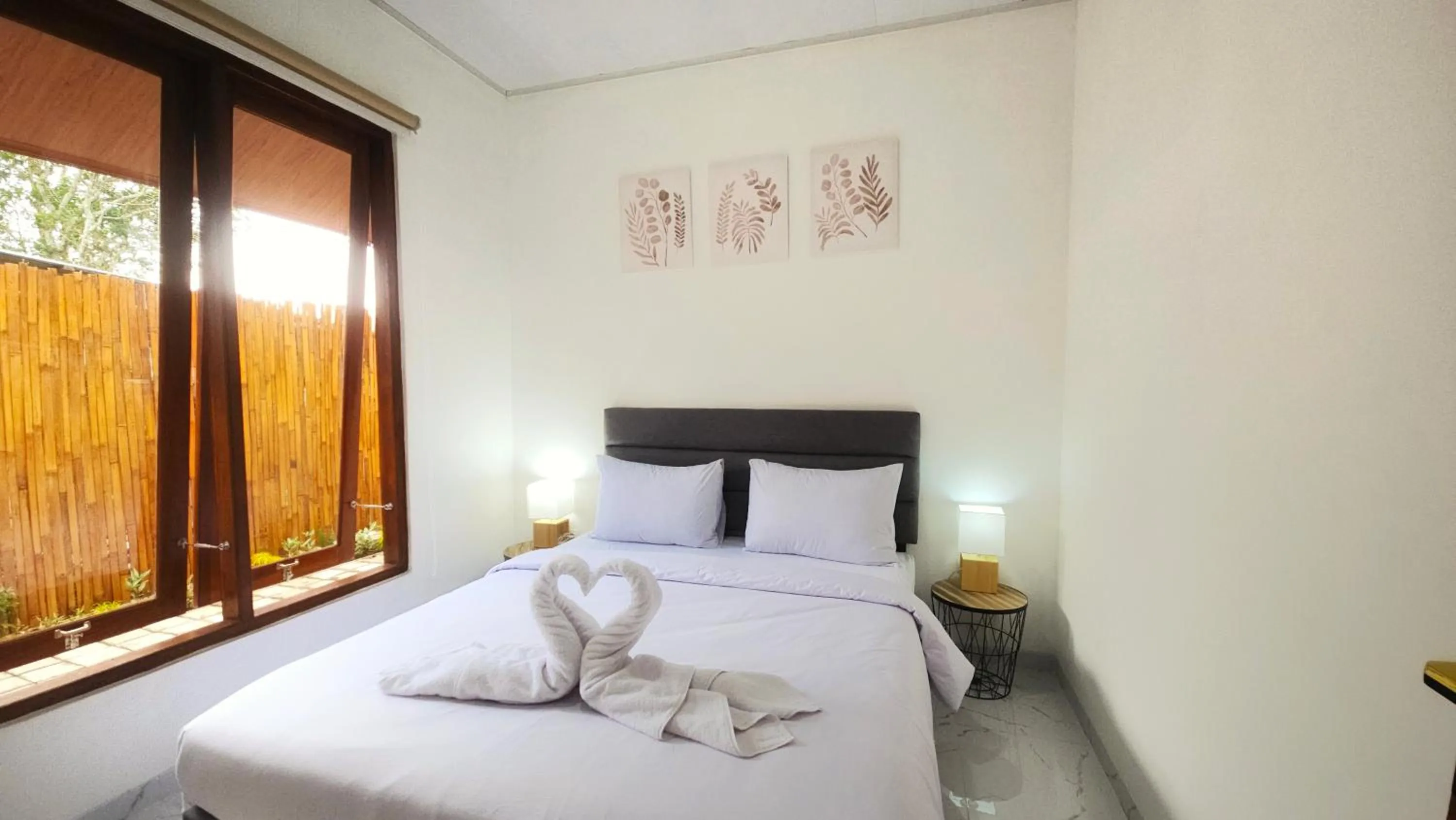 Bedroom, Bed in Villa Kayu Amertha