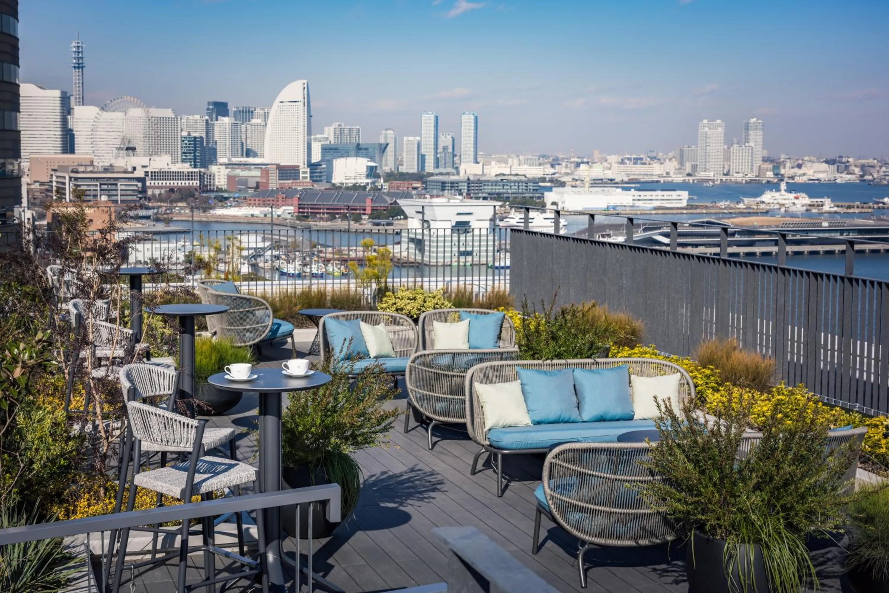 Balcony/Terrace in The Gate Hotel Yokohama by Hulic