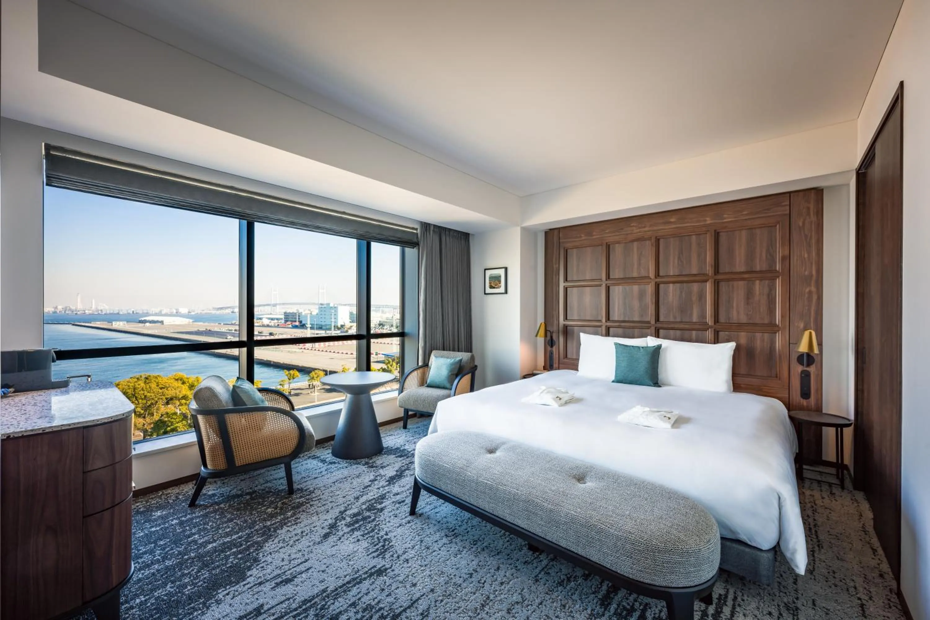 Bed in The Gate Hotel Yokohama by Hulic