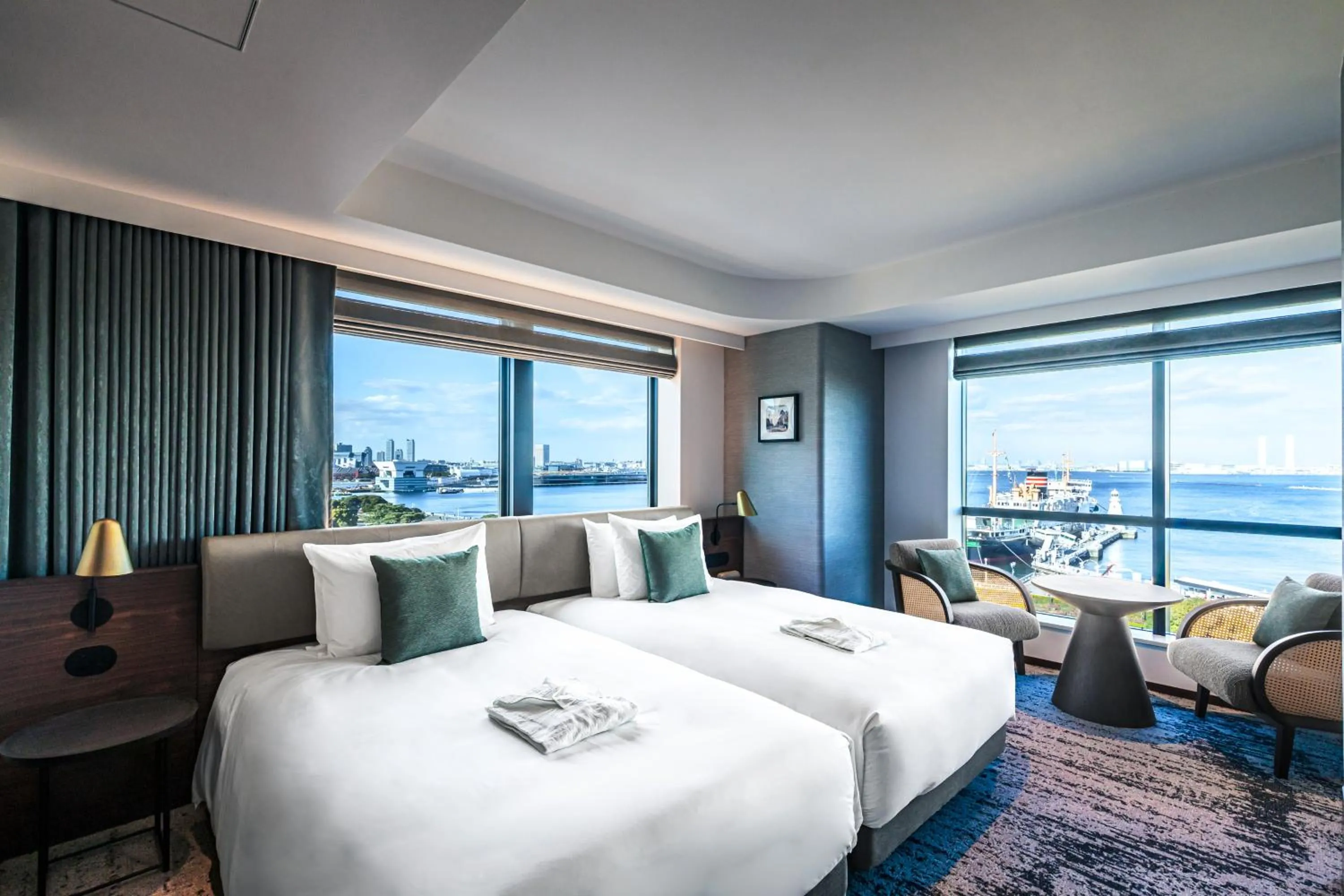 Bed in The Gate Hotel Yokohama by Hulic