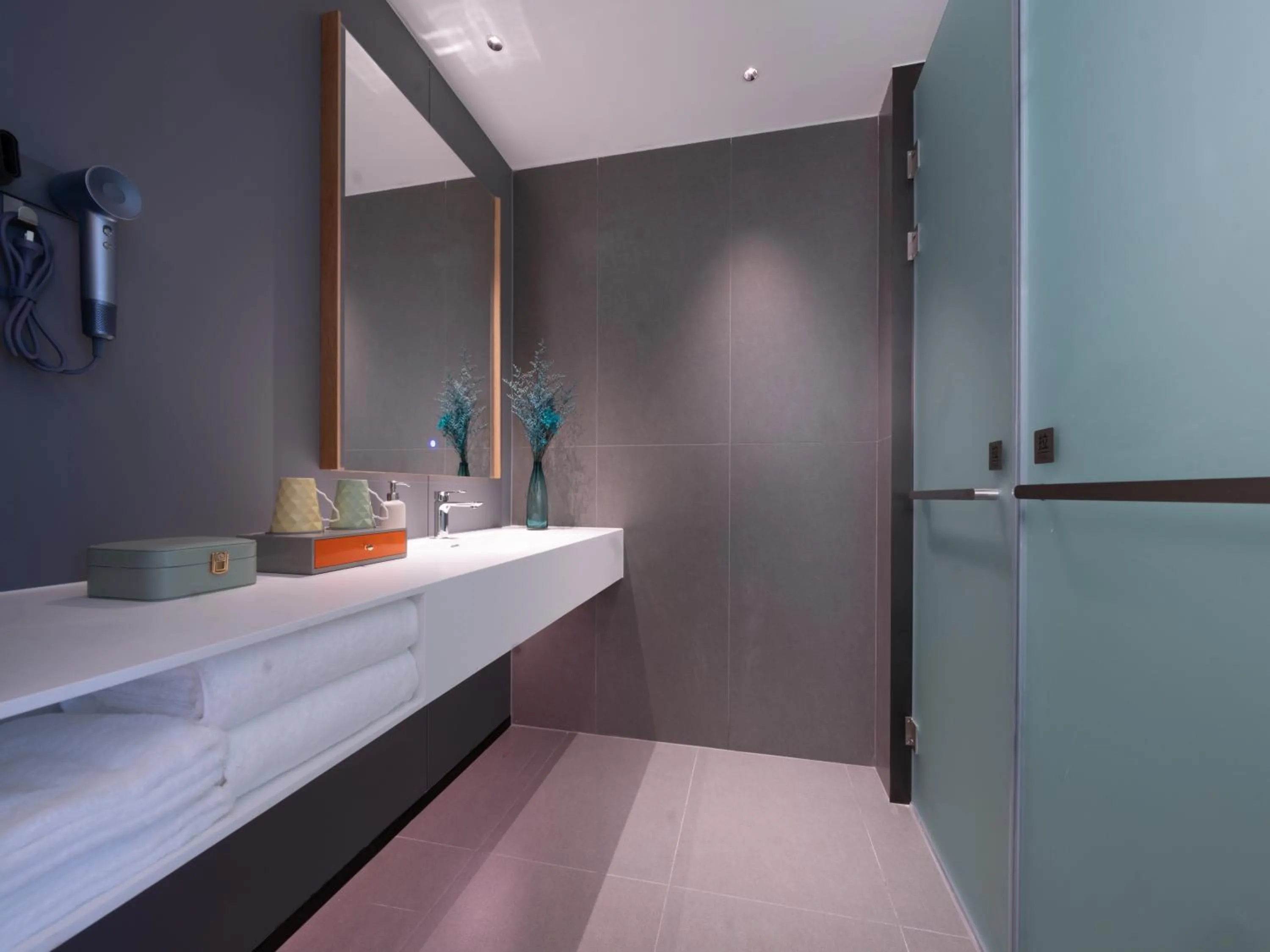 Bathroom in Pagoda Hotel Hangzhou Zijingang