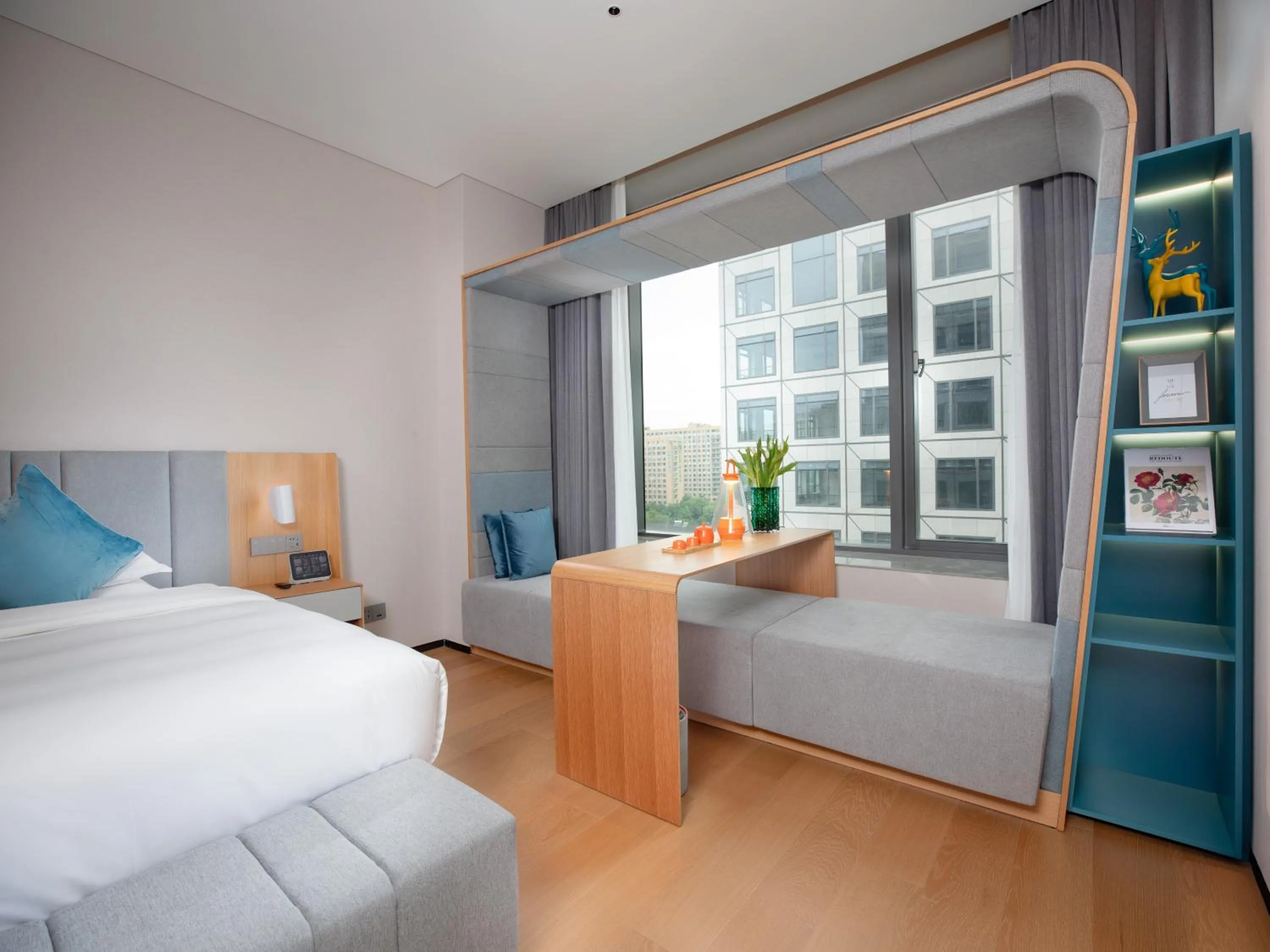 Seating area, Bed in Pagoda Hotel Hangzhou Zijingang