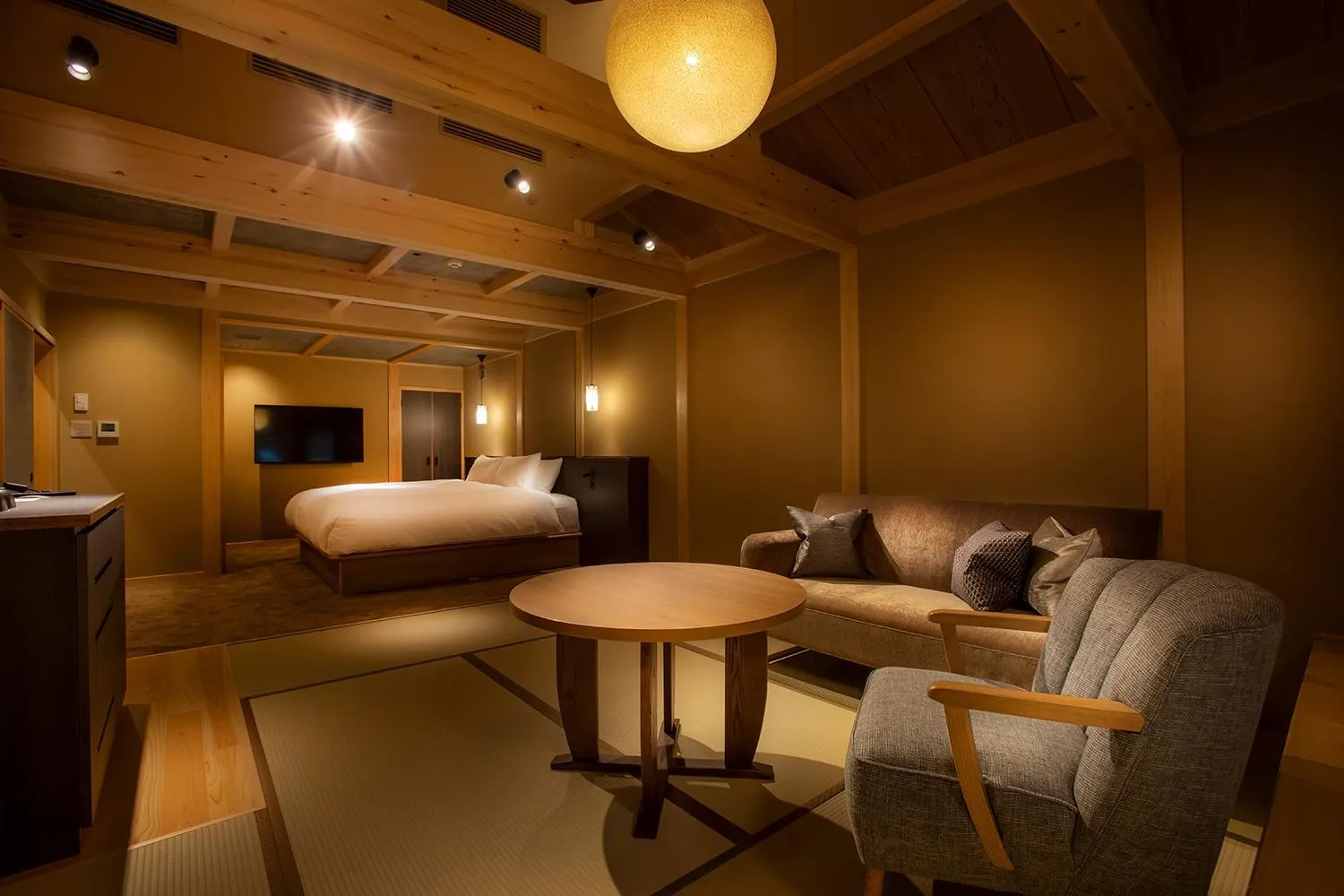 Photo of the whole room, Bed in Hotel Utano Kyoto Besho