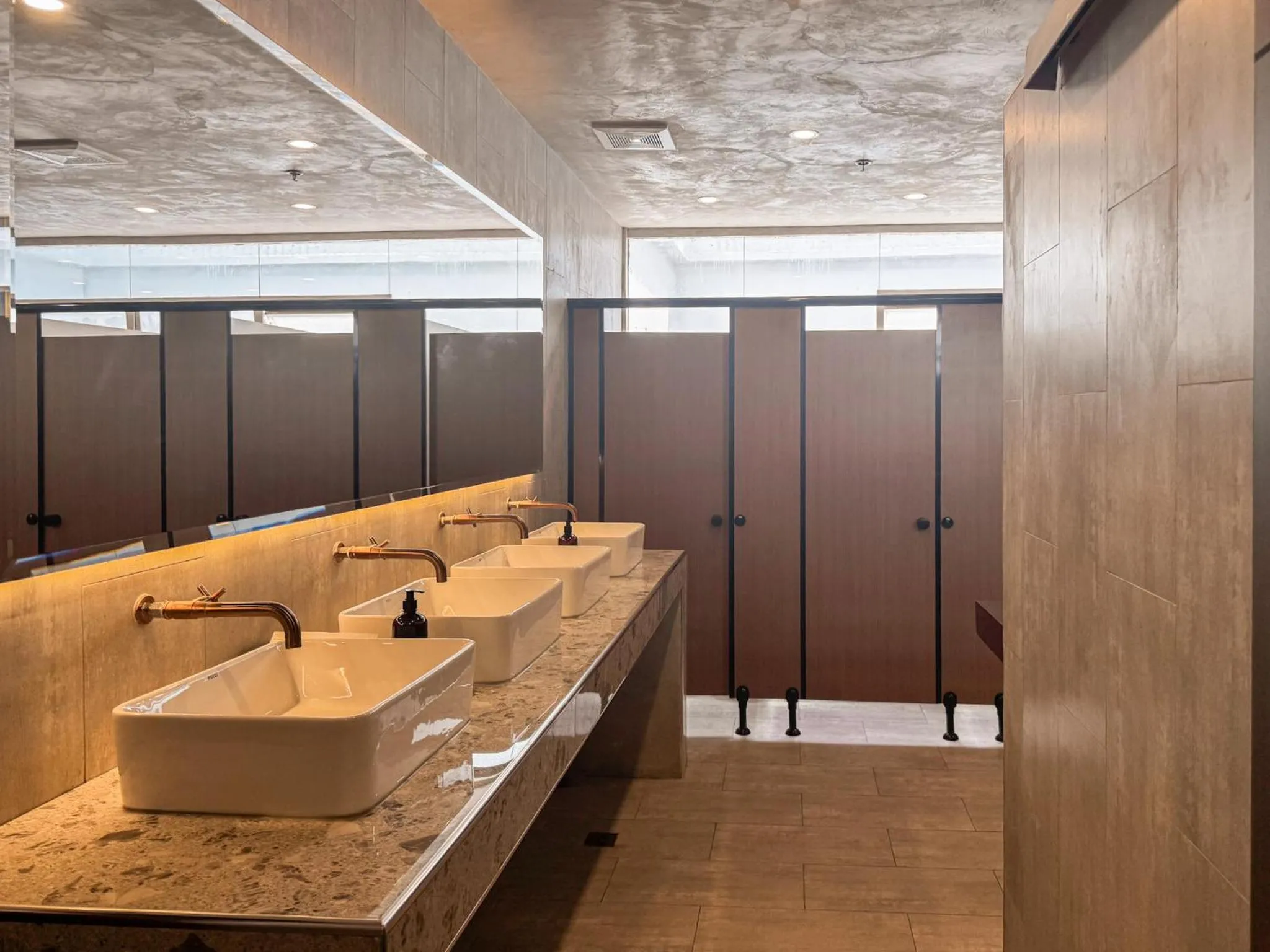 Public Bath in Yamato Hostel