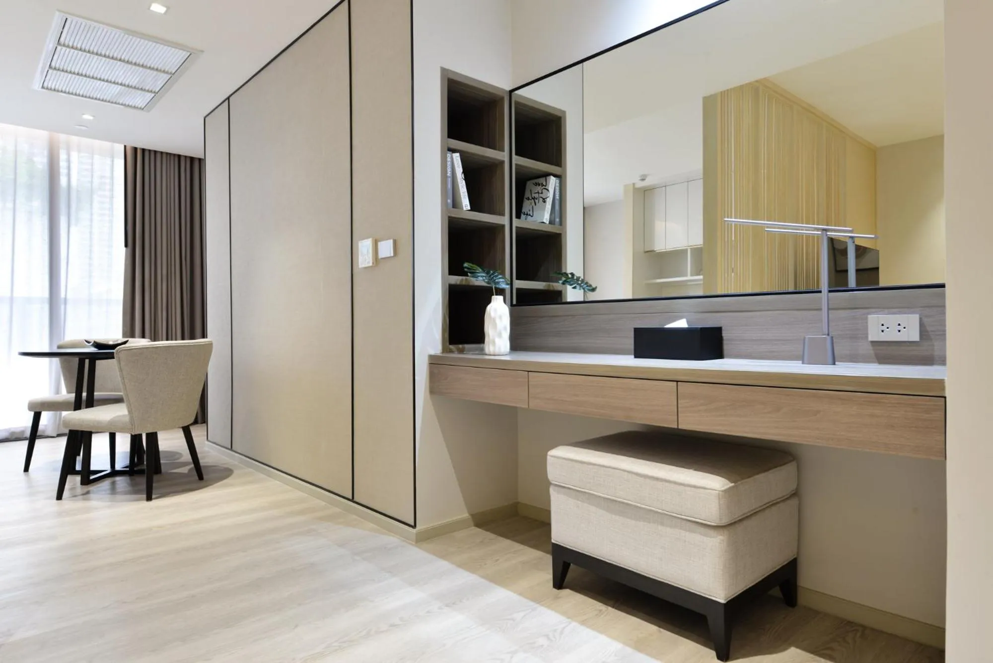 Seating area in GM Estate Hotel and Executive Apartments, Bangkok Sukhumvit 20