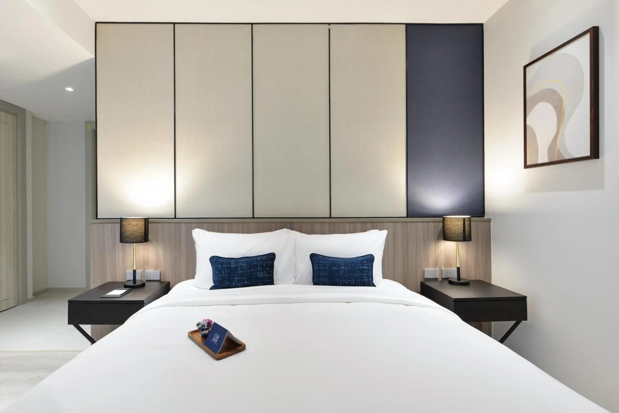 Bed in GM Estate Hotel and Executive Apartments, Bangkok Sukhumvit 20