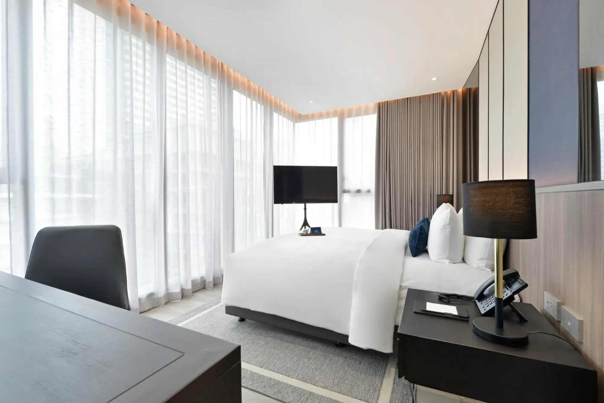 Deluxe Double Room with Bath in GM Estate Hotel and Executive Apartments, Bangkok Sukhumvit 20 Deluxe Double Room with Bath in GM Estate Hotel and Executive Apartments, Bangkok Sukhumvit 20