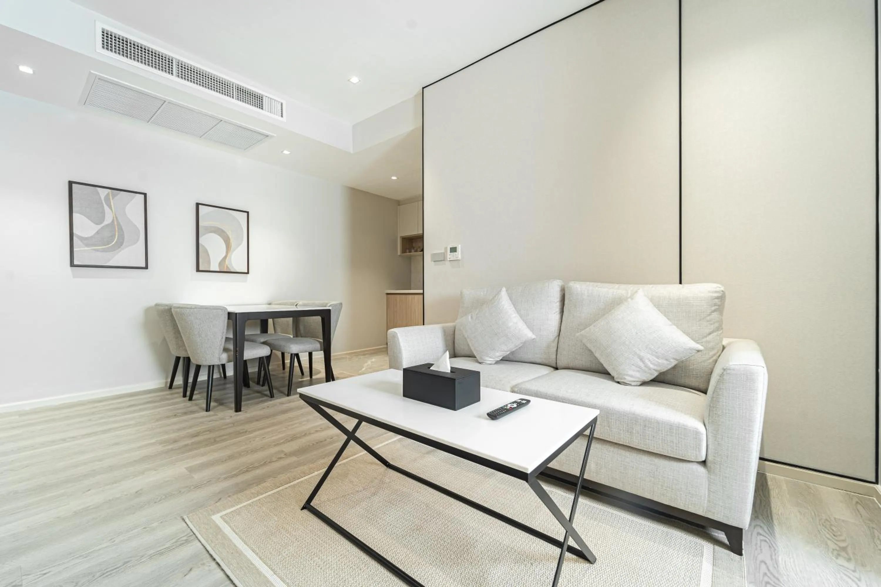 Living room in GM Estate Hotel and Executive Apartments, Bangkok Sukhumvit 20