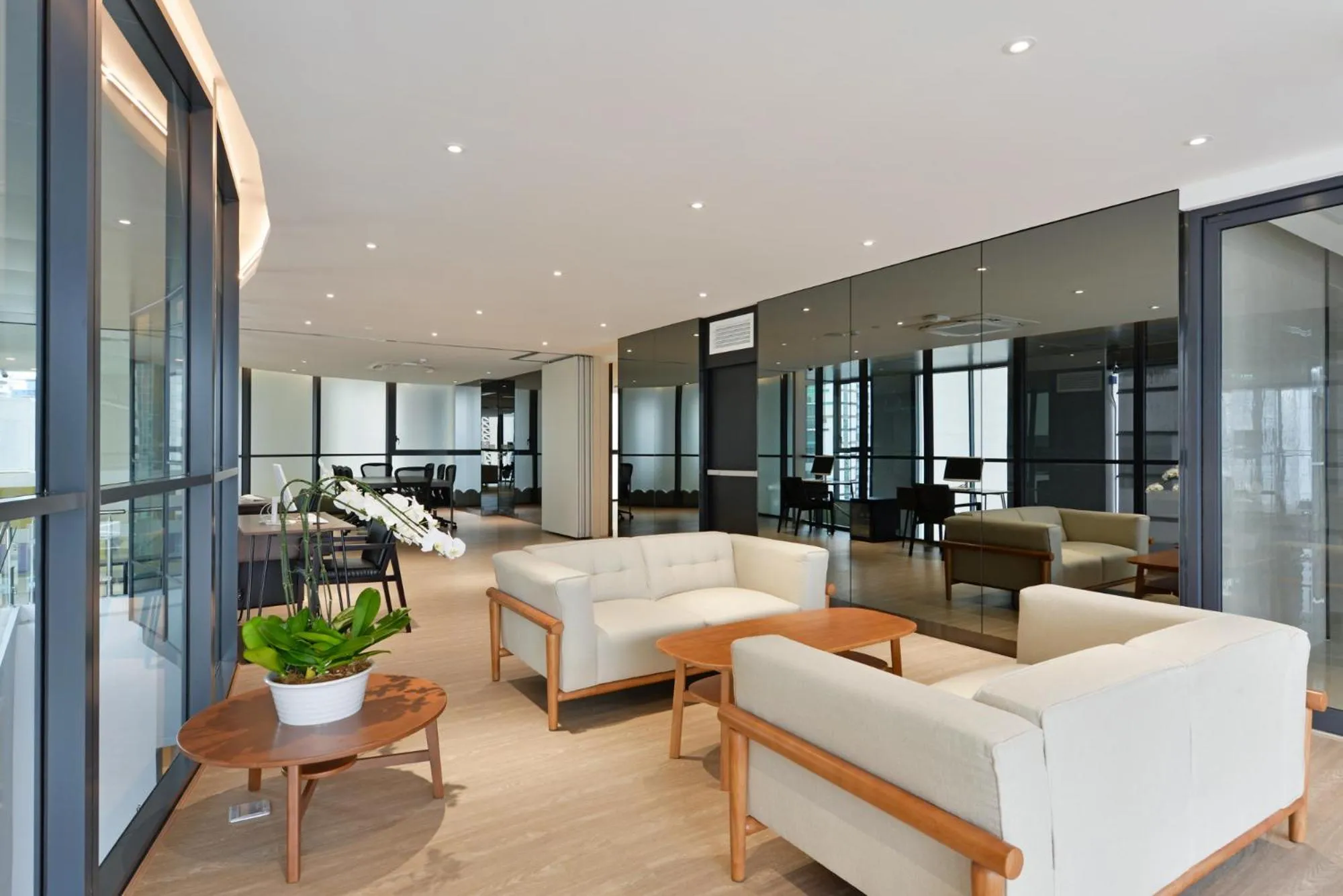 Business facilities in GM Estate Hotel and Executive Apartments, Bangkok Sukhumvit 20