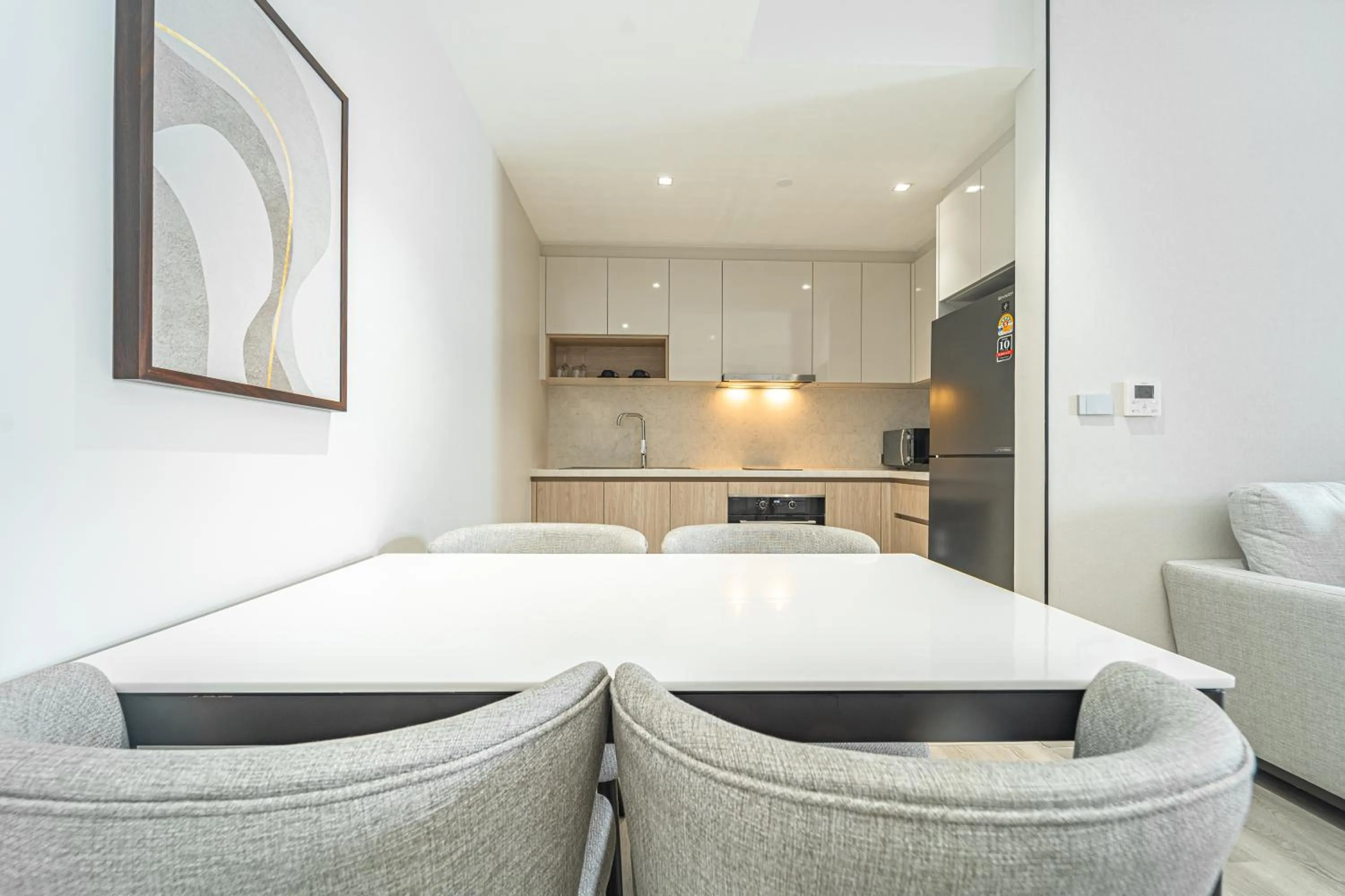 Kitchen or kitchenette in GM Estate Hotel and Executive Apartments, Bangkok Sukhumvit 20