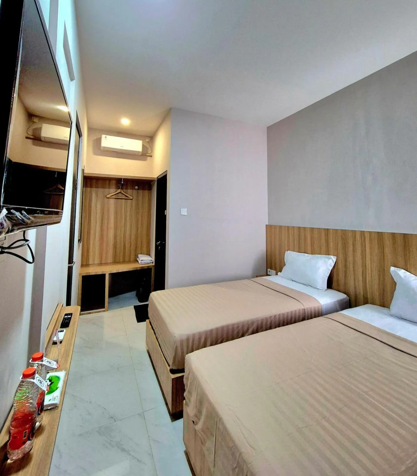 TV and multimedia, Bed in Hotel Anda