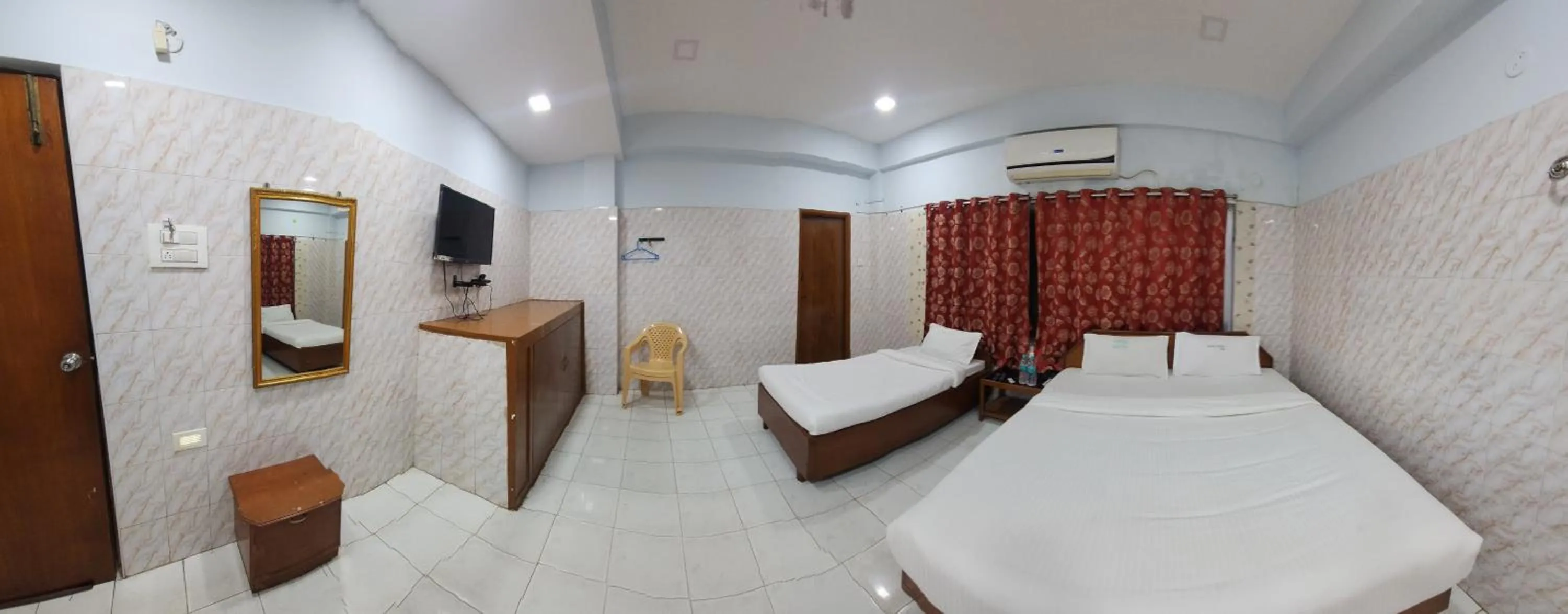 Bedroom, Bed in Hotel Safra