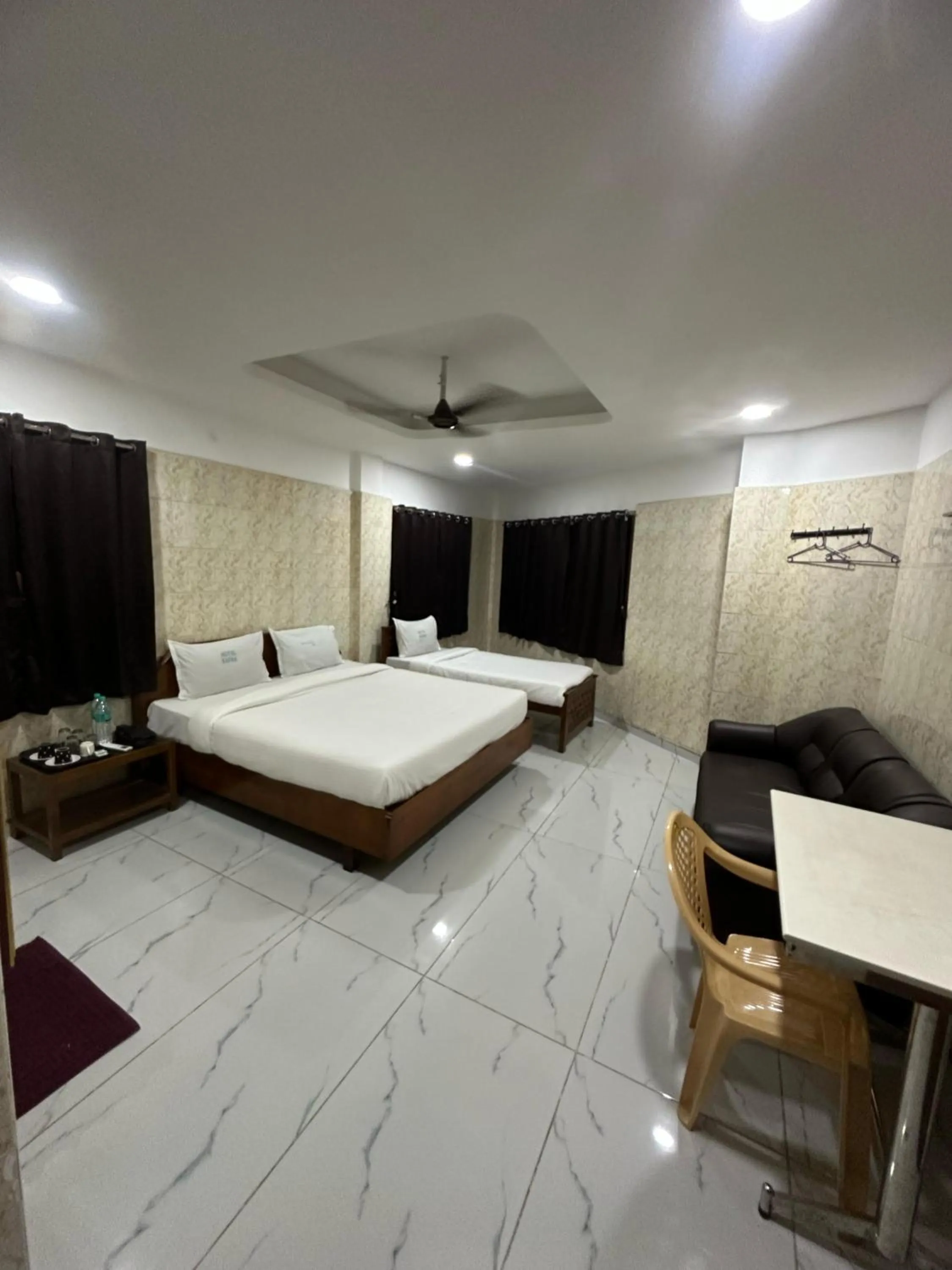 Bedroom, Bed in Hotel Safra