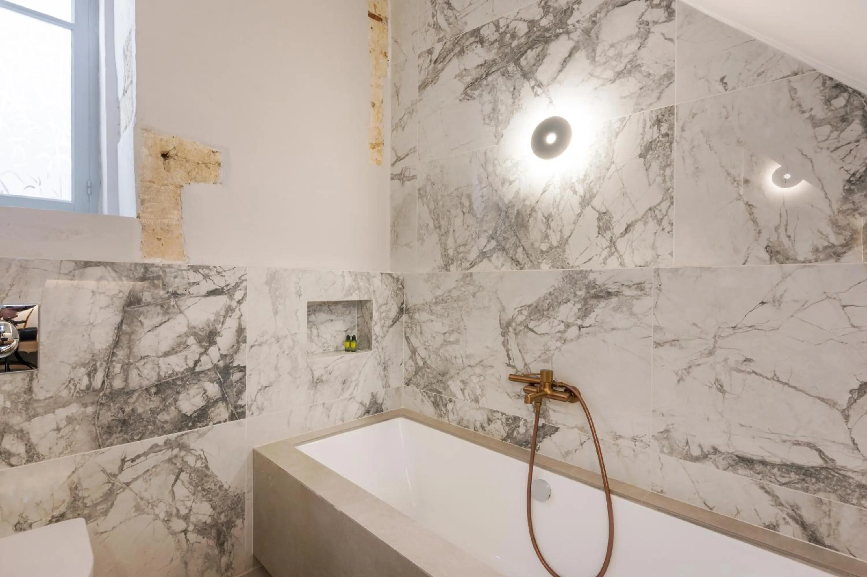 Bathroom in Full House