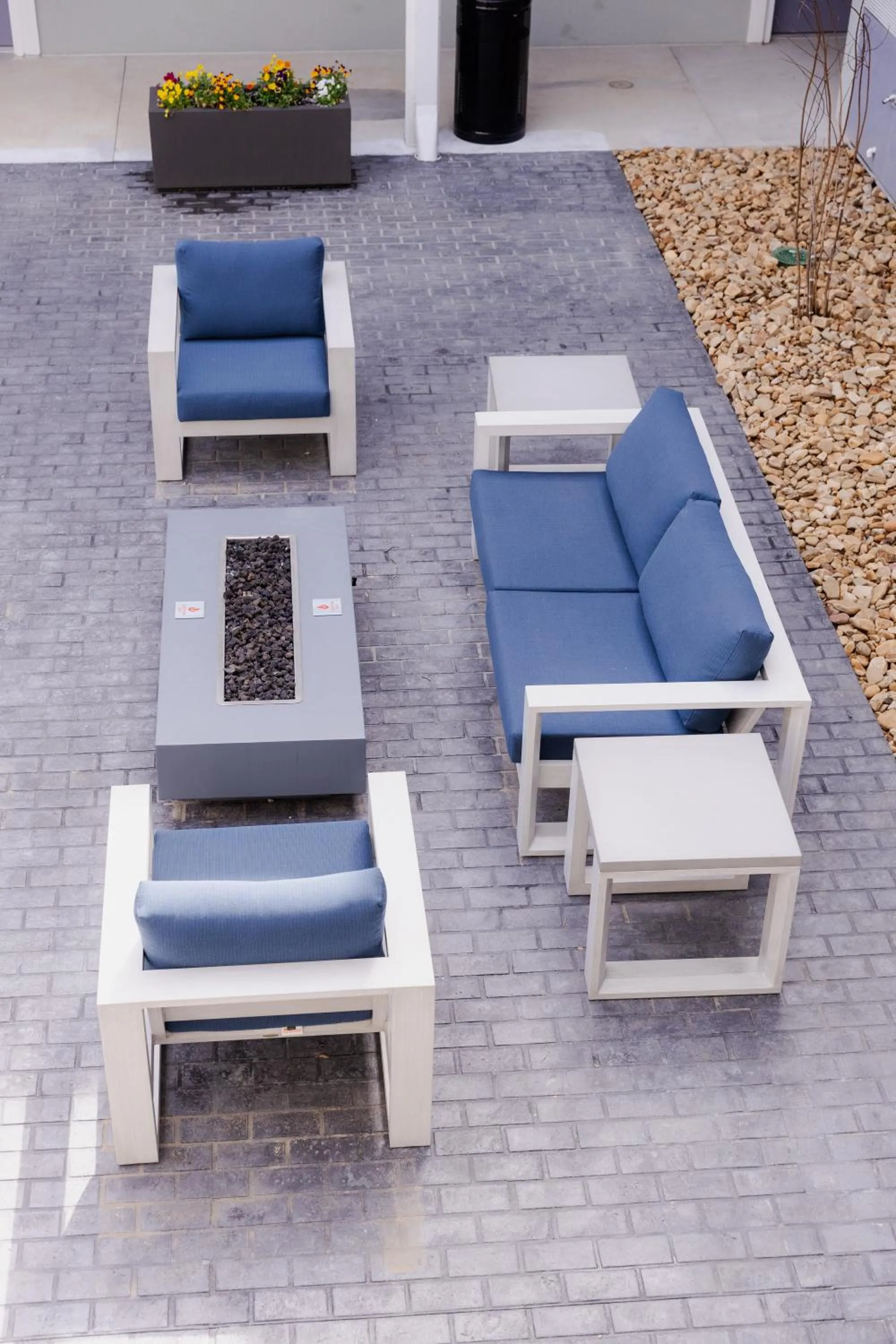 Patio in stayAPT Suites Lebanon-Nashville Area