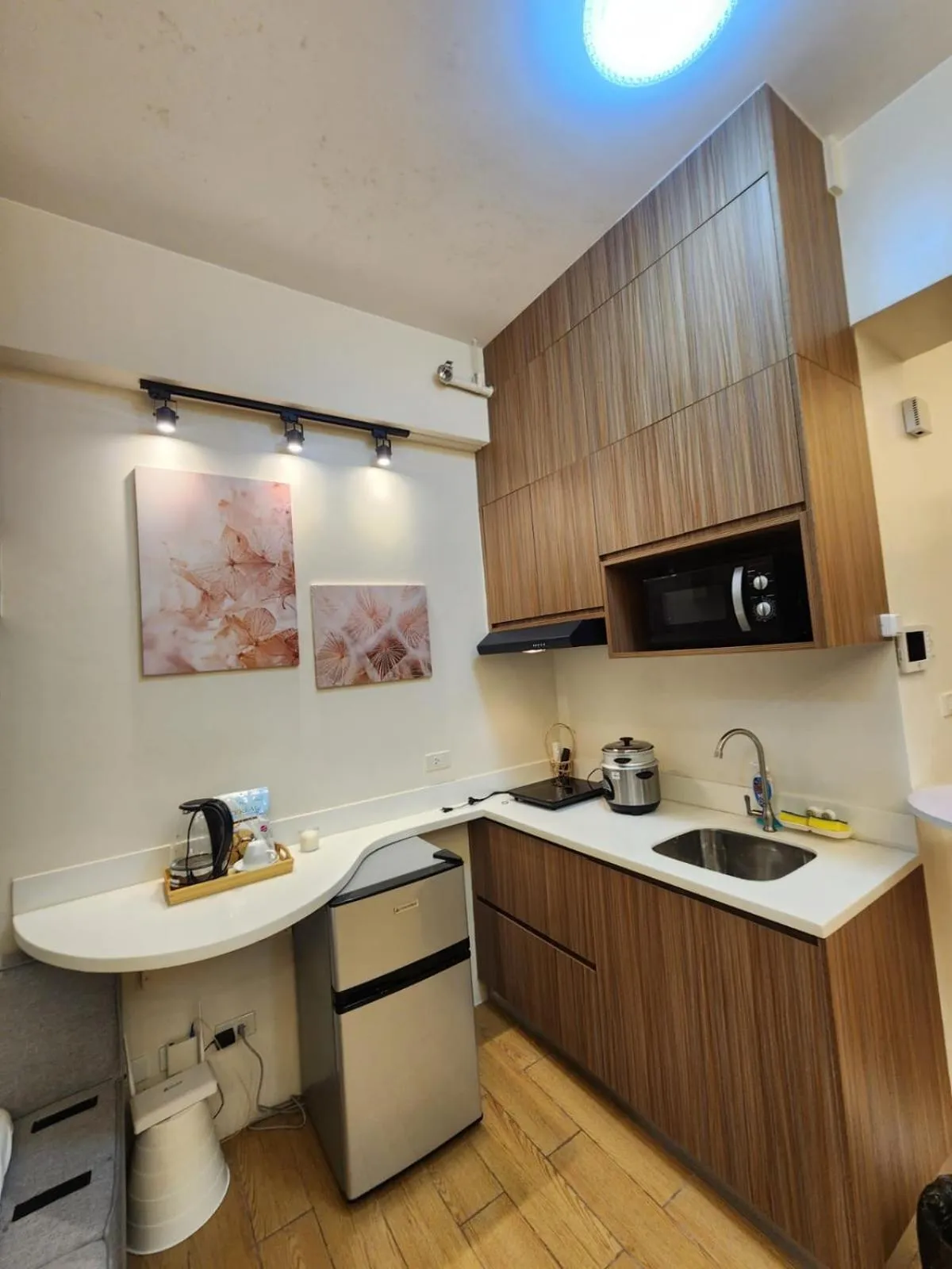 Nordic Rsquare Manila - with Pool Access