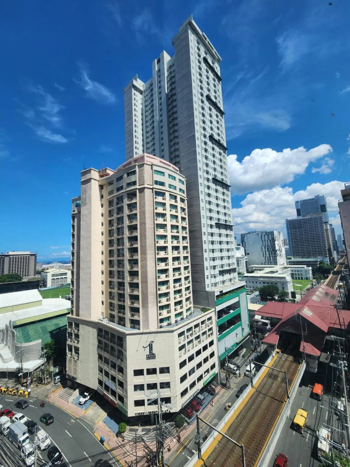 Nordic Rsquare Manila - with Pool Access