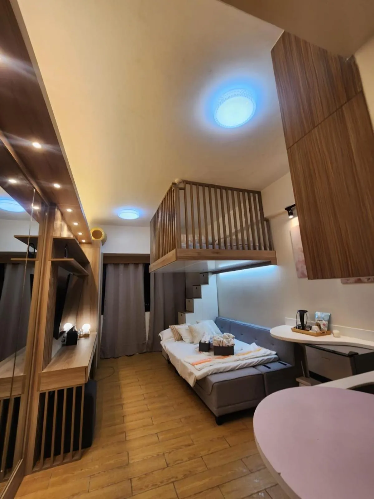 Nordic Rsquare Manila - with Pool Access