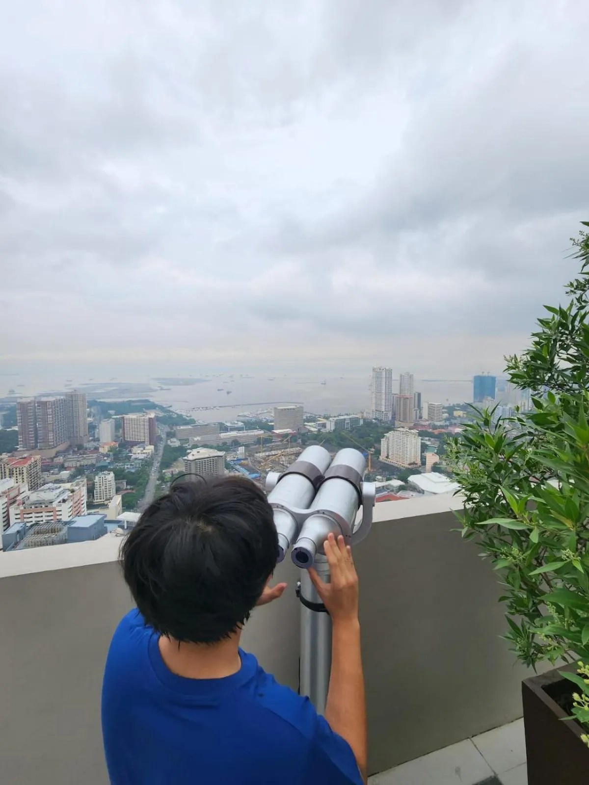 Nordic Rsquare Manila - with Pool Access