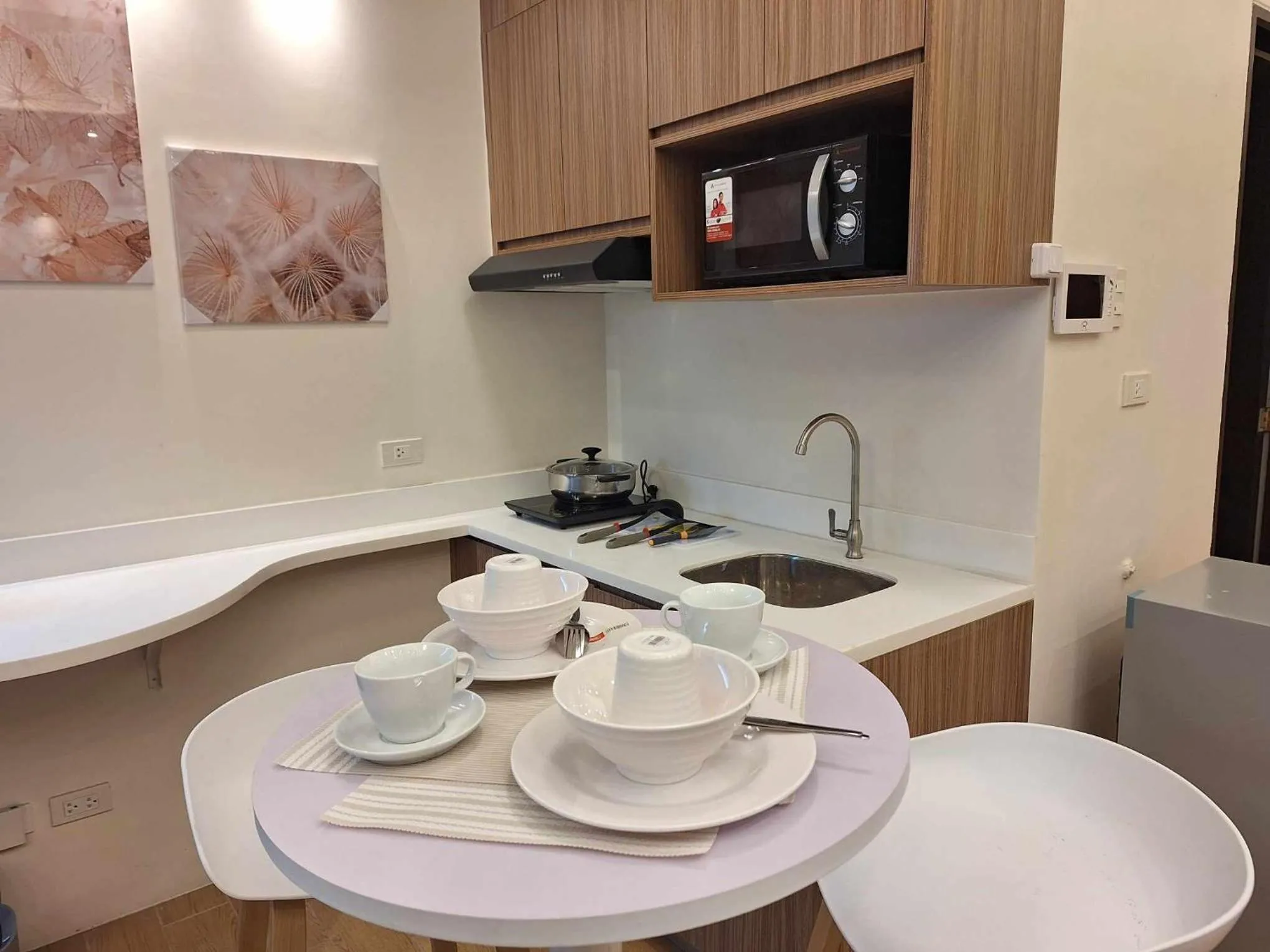 Nordic Rsquare Manila - with Pool Access