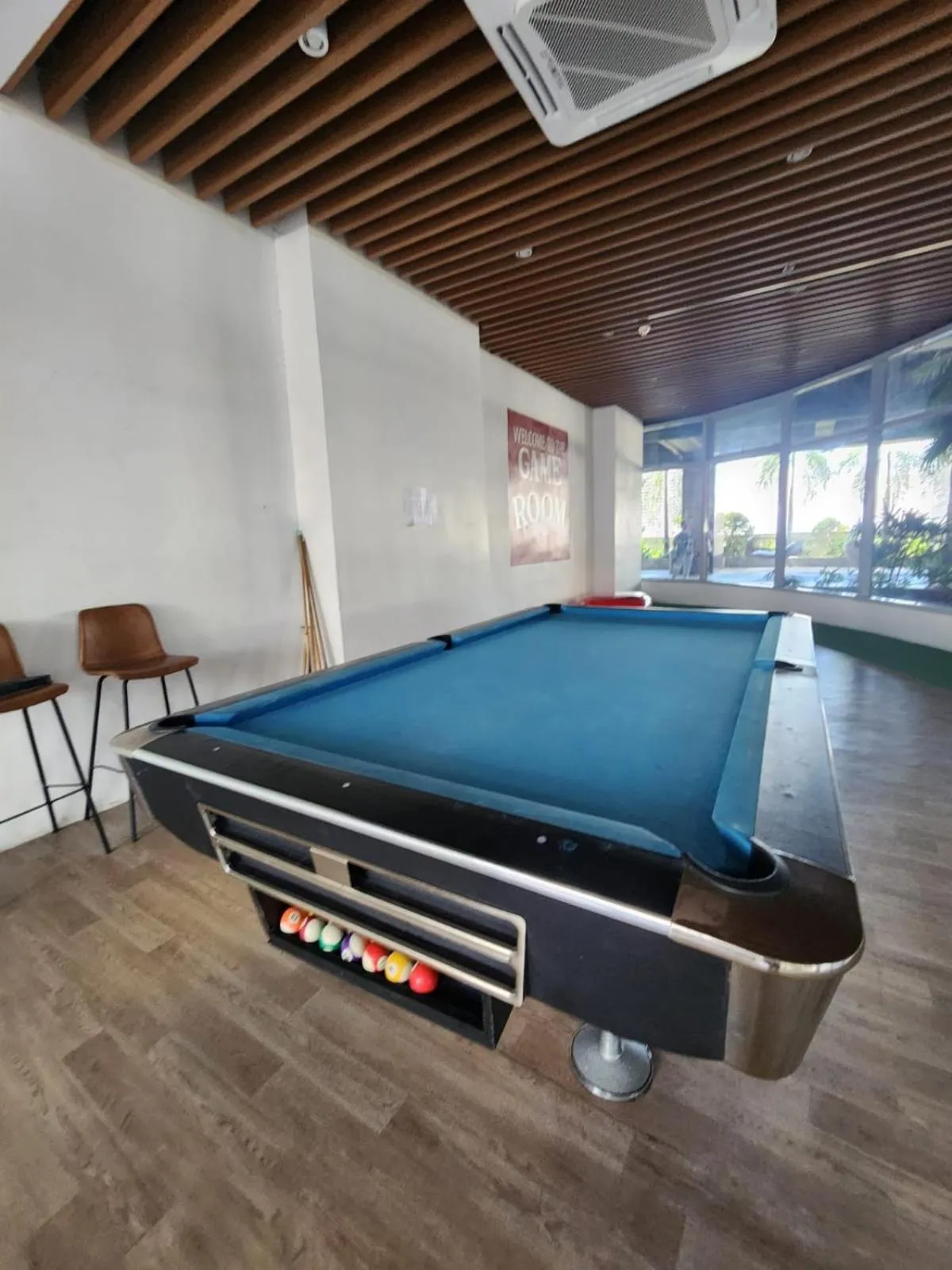 Nordic Rsquare Manila - with Pool Access