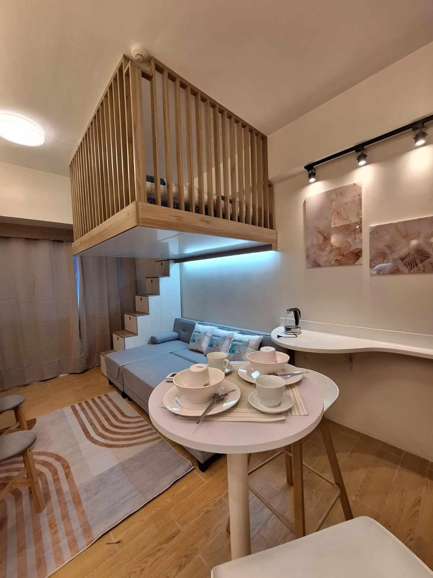 Nordic Rsquare Manila - with Pool Access