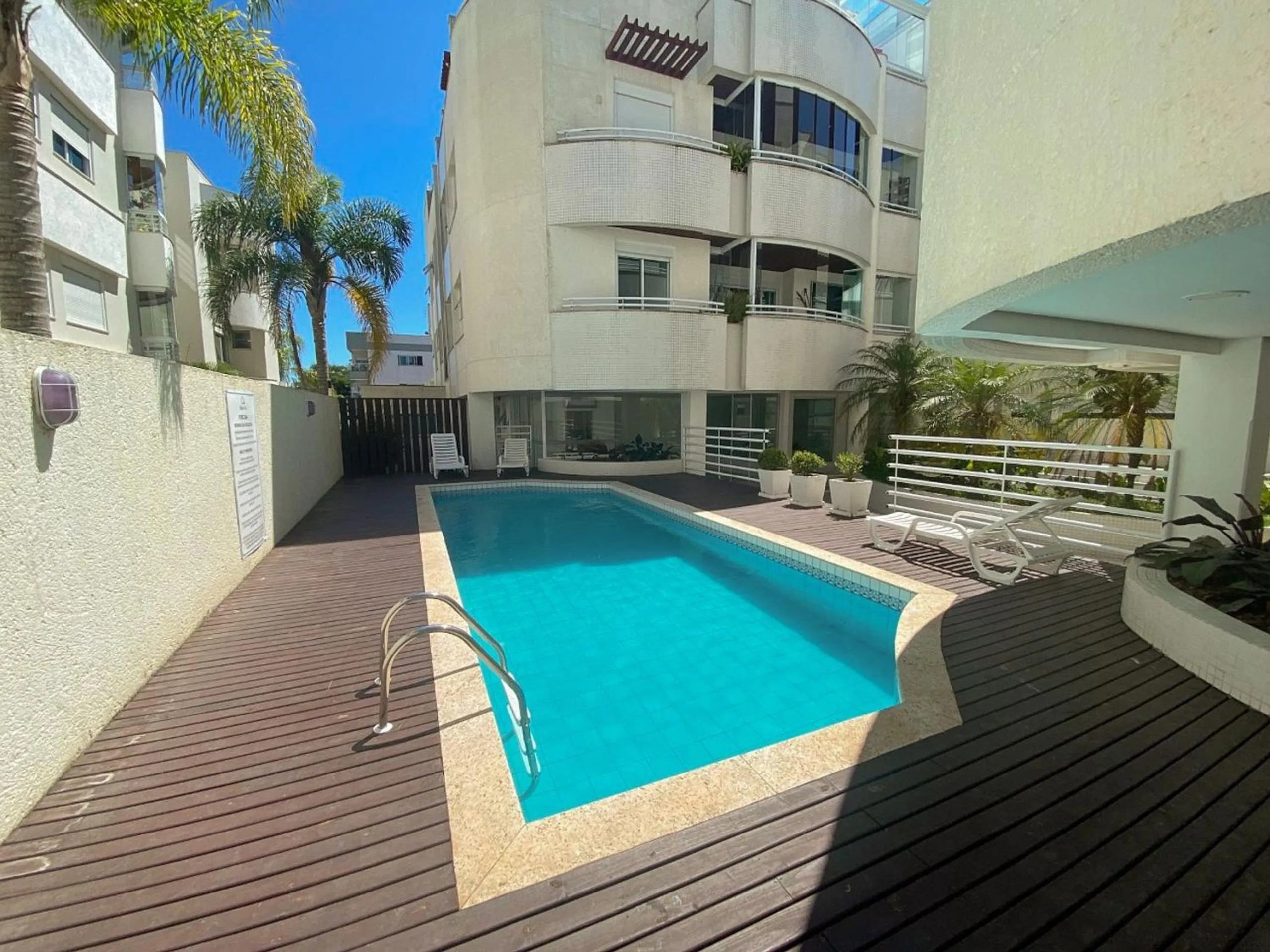 Dolce Vita Jurere Internacional Florianópolis