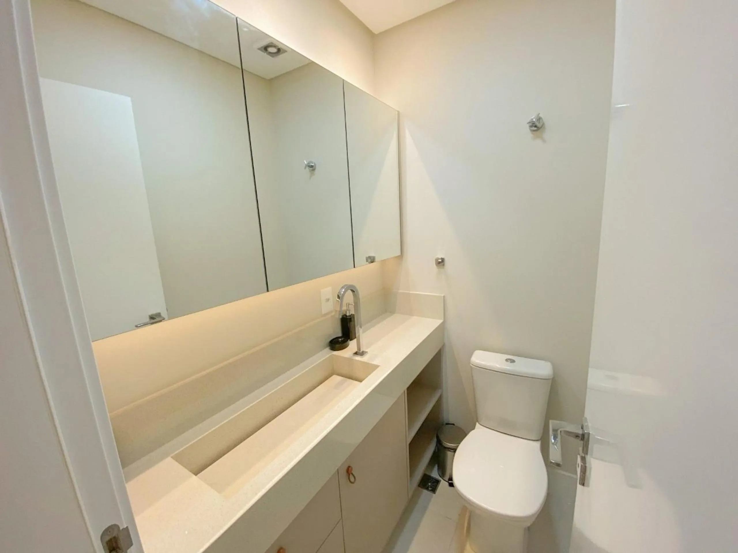 Novíssimo Jurere Com Linda Área de Lazer