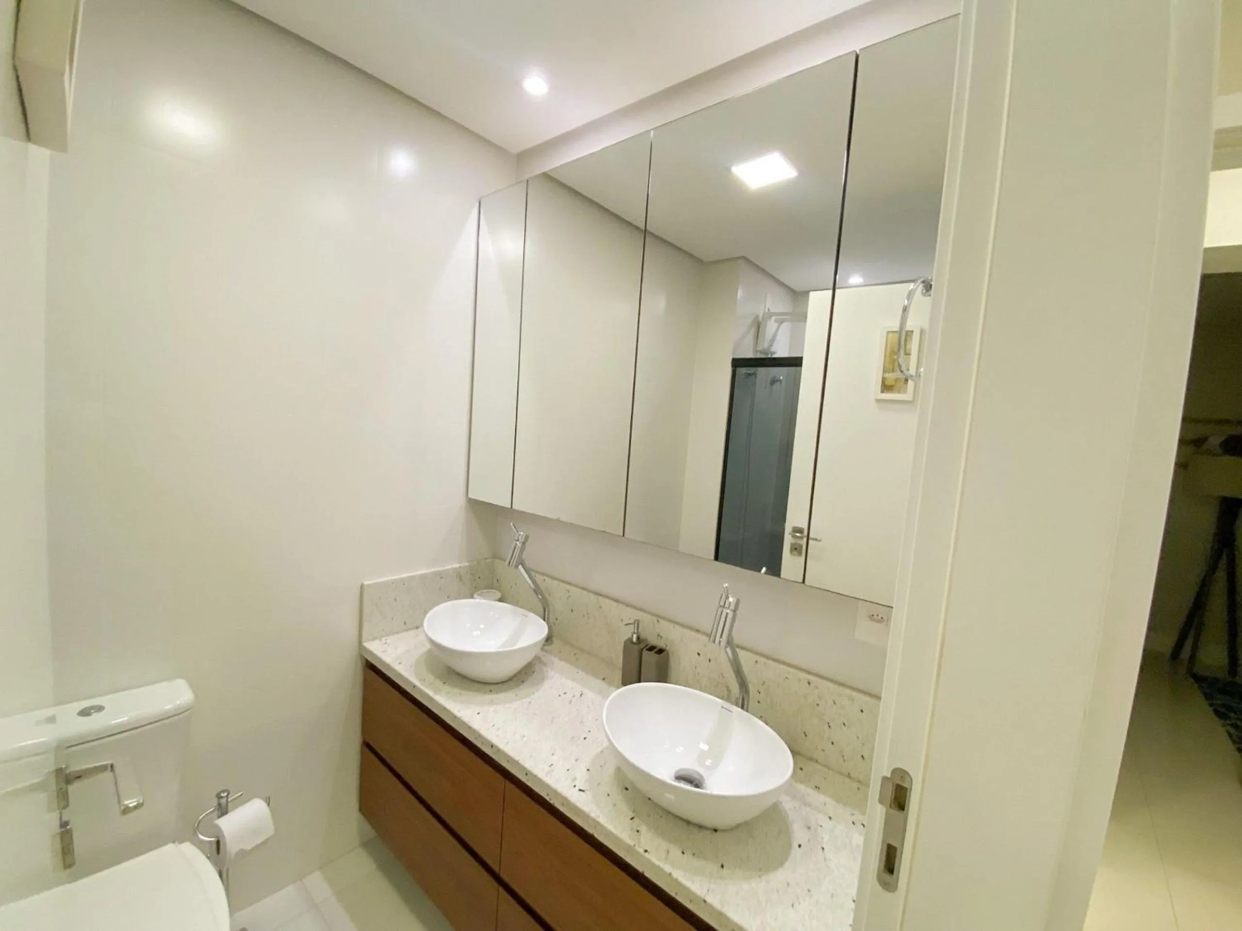 Jurere Perfeição em cada Detalhe com Linda Piscina