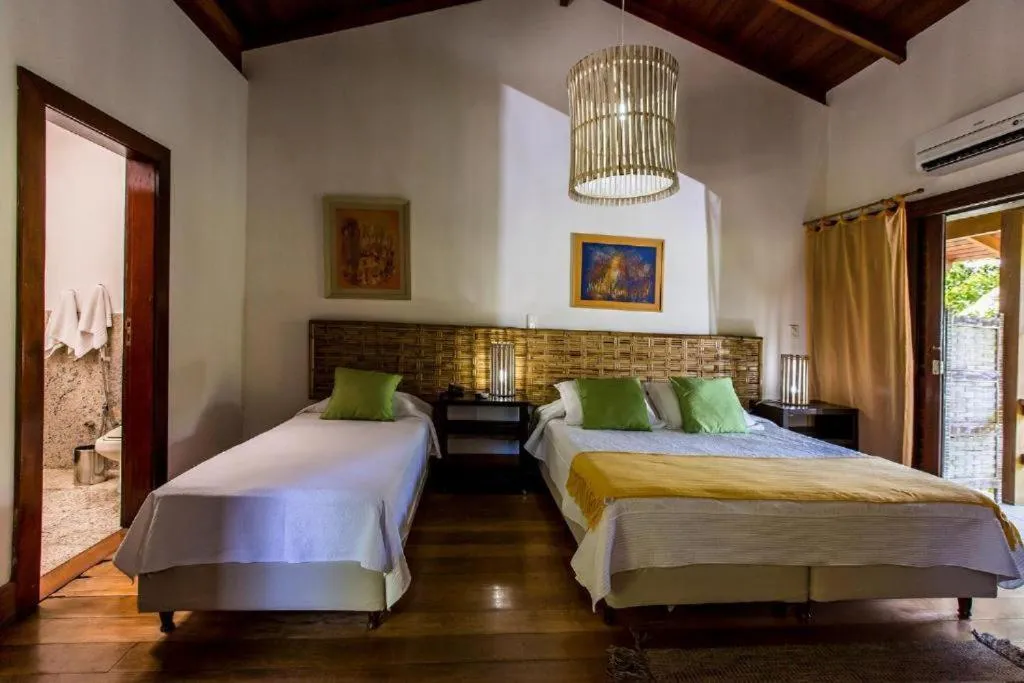 Bedroom, Bed in Hotel Colinas de Petropolis