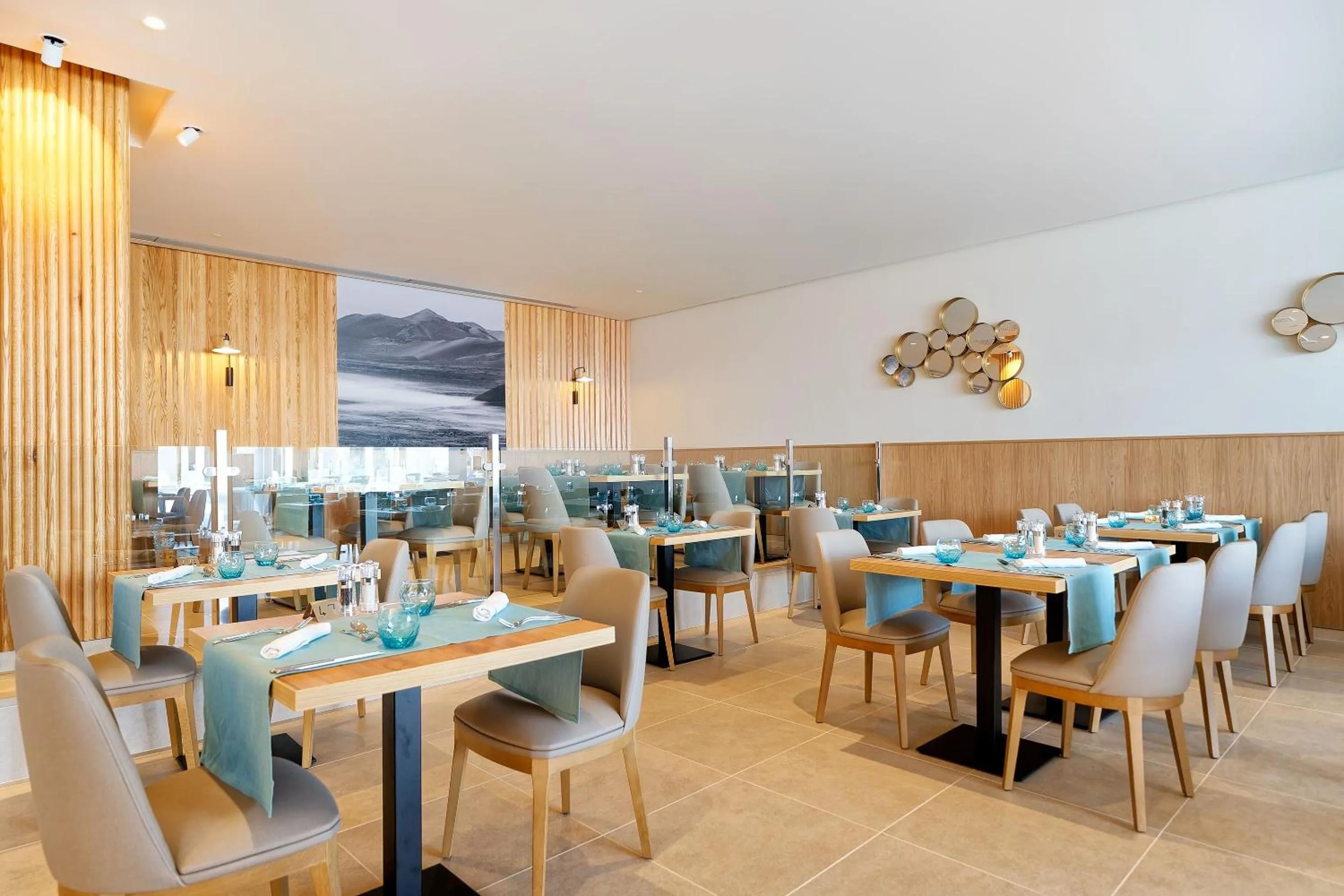 Restaurant/places to eat in Hotel Las Costas