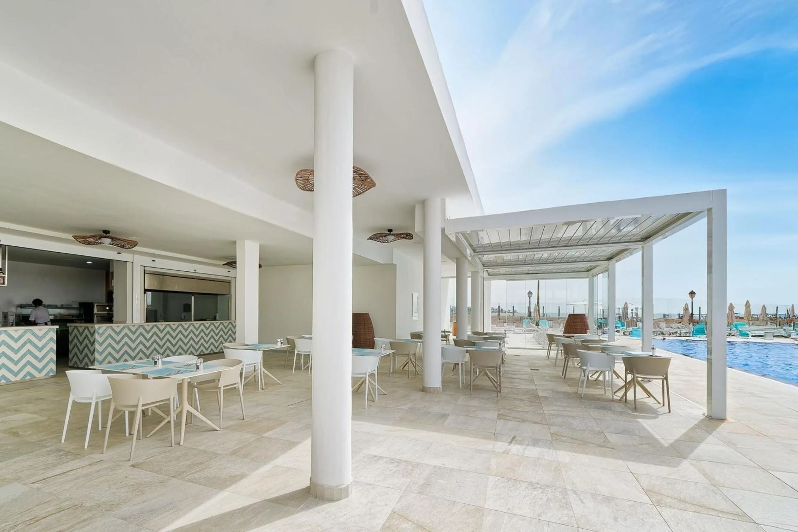 Dining area in Hotel Las Costas