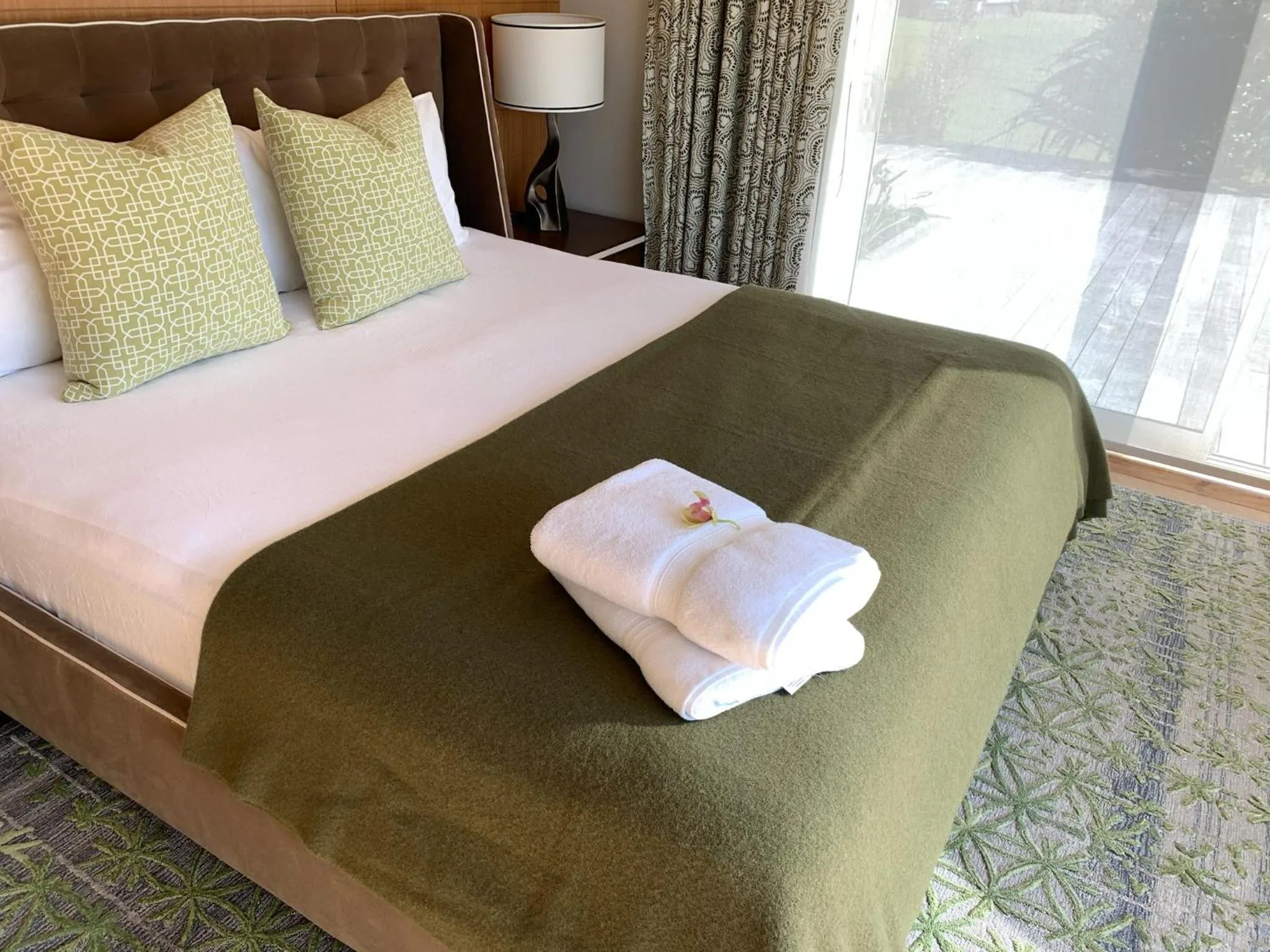 Bed in Te Whaanga Retreat & Spa