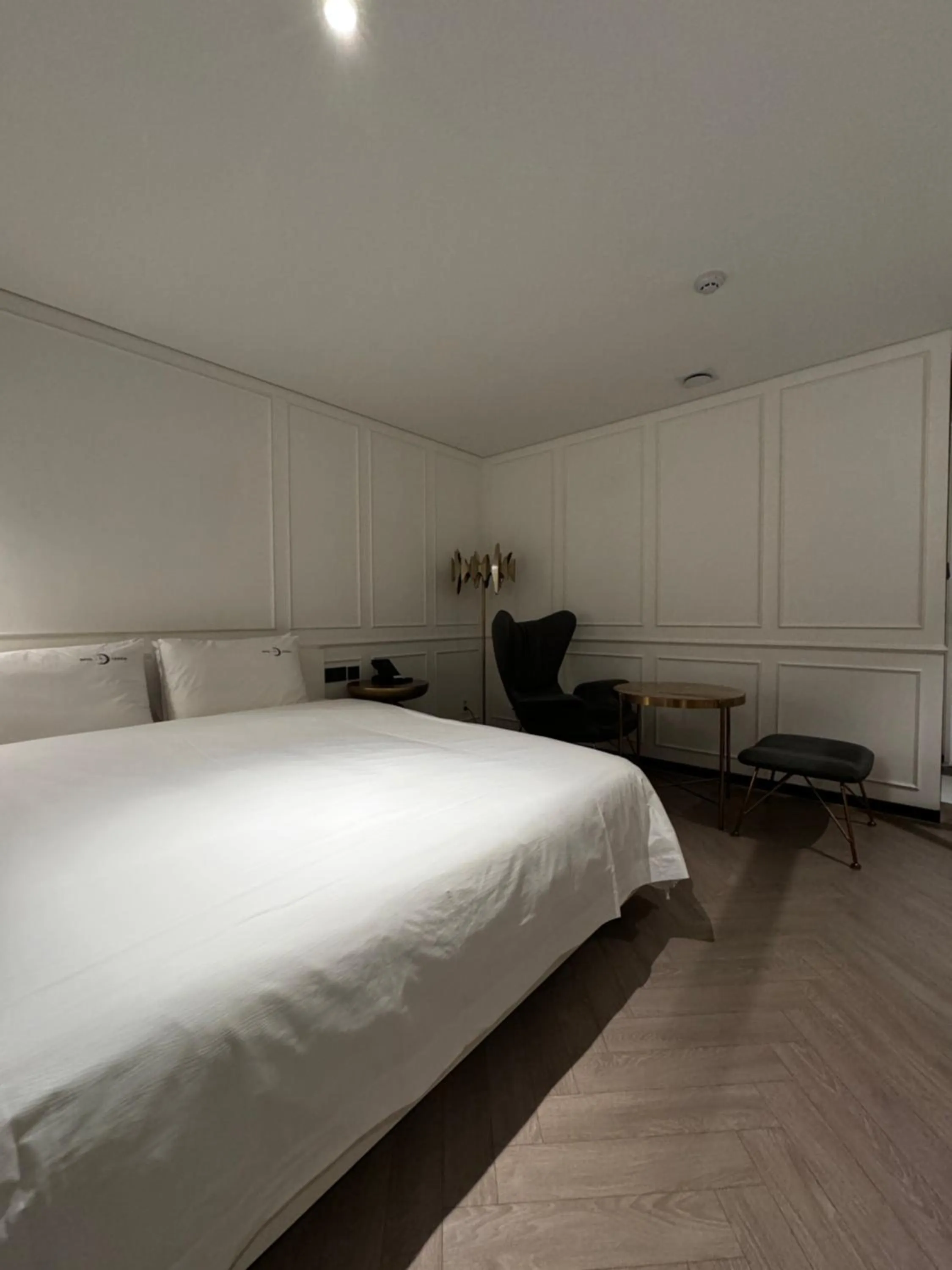 Decorative detail, Bed in Lesign Hotel