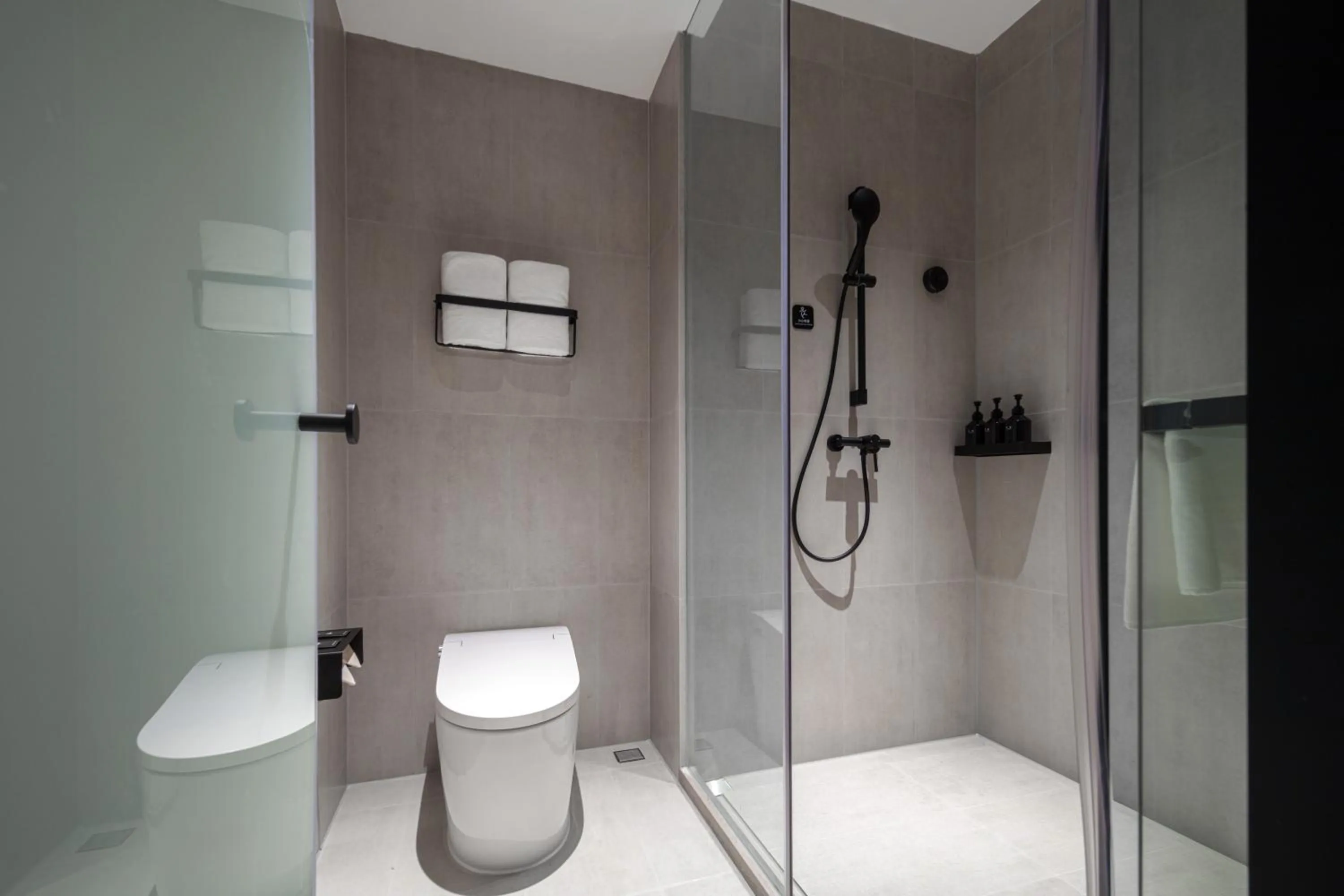 Atour Light Hotel Dongguan Songshan Lake University Town