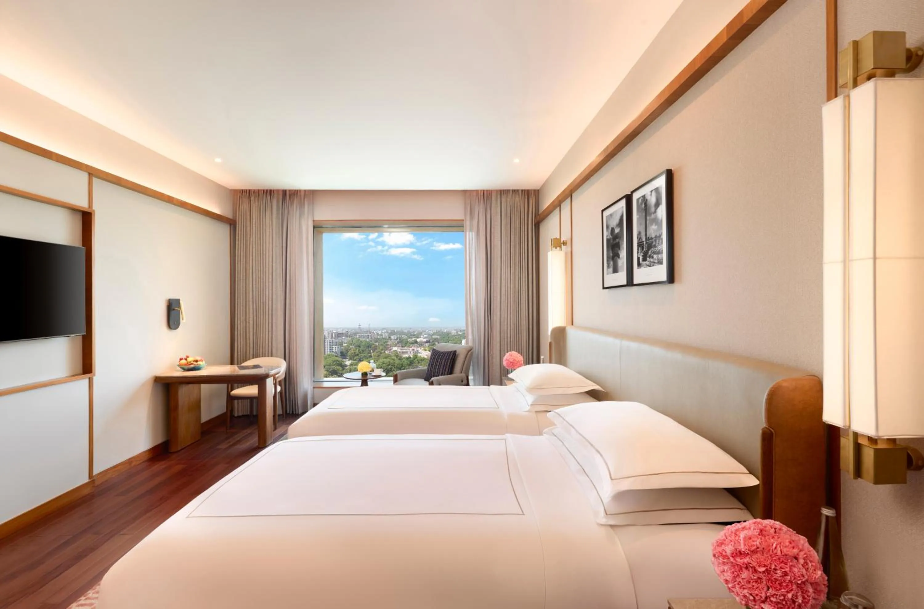 Bedroom, Bed in Taj City Centre, Patna