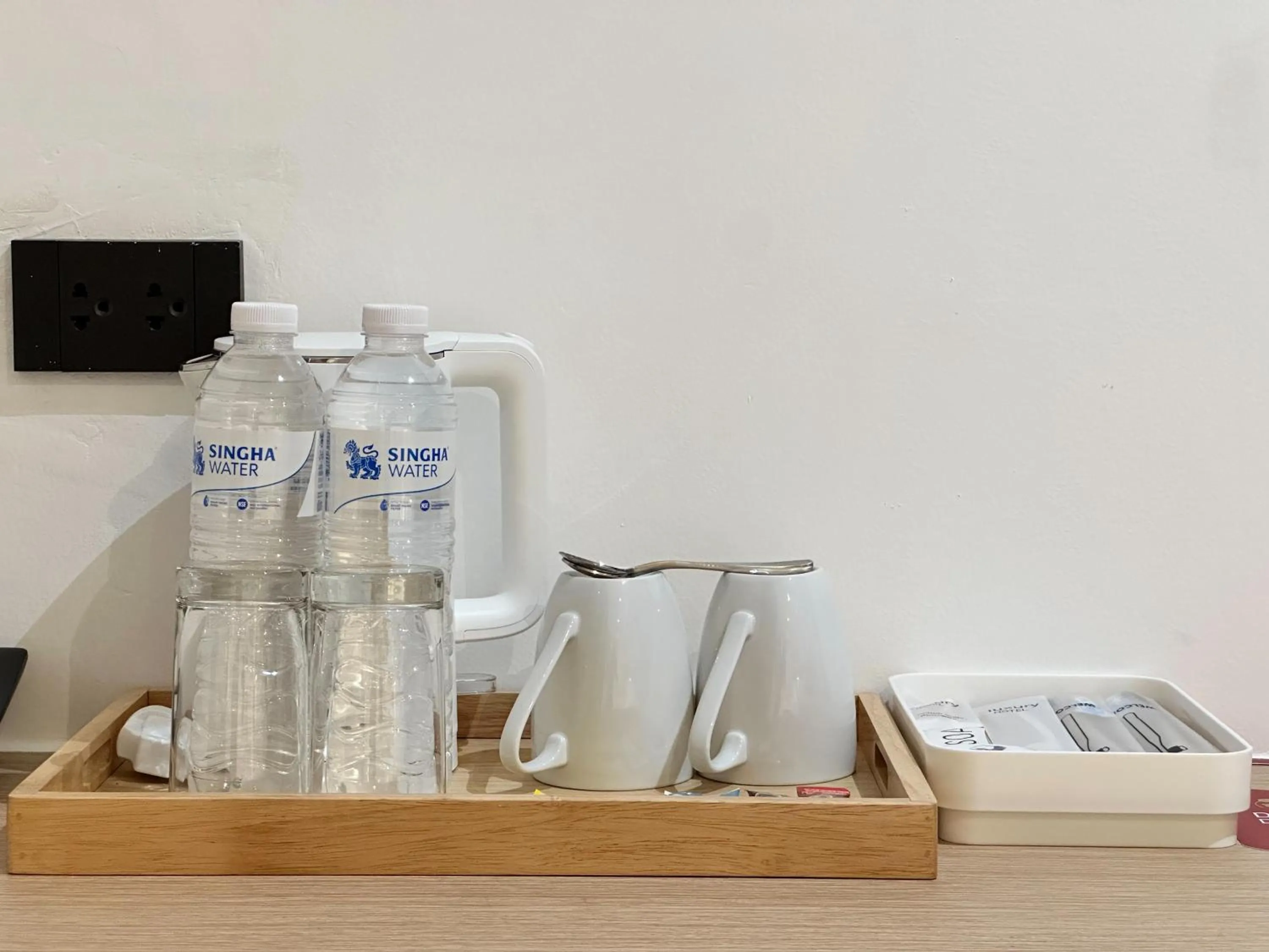 minibar in Winston Hotel