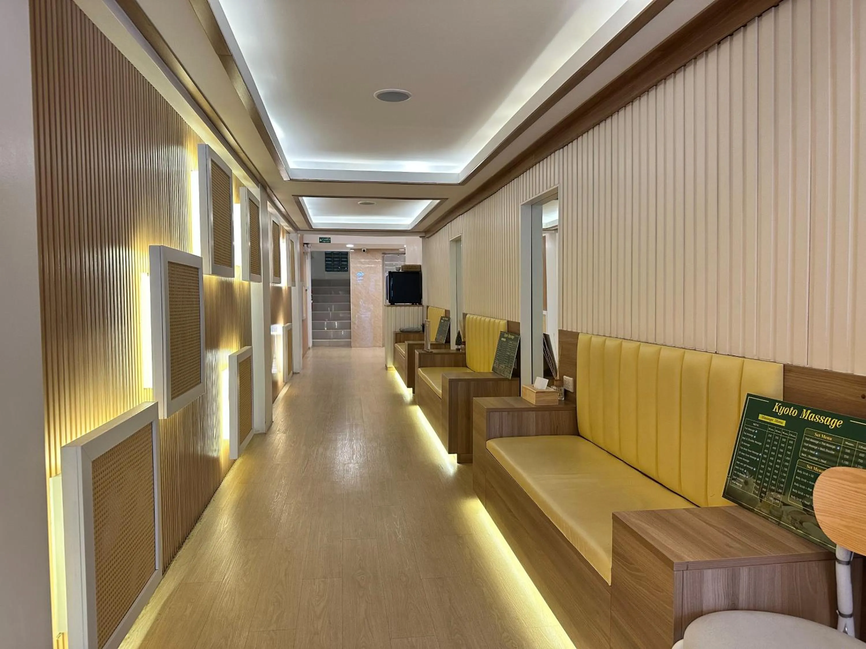 Lobby or reception in Winston Hotel