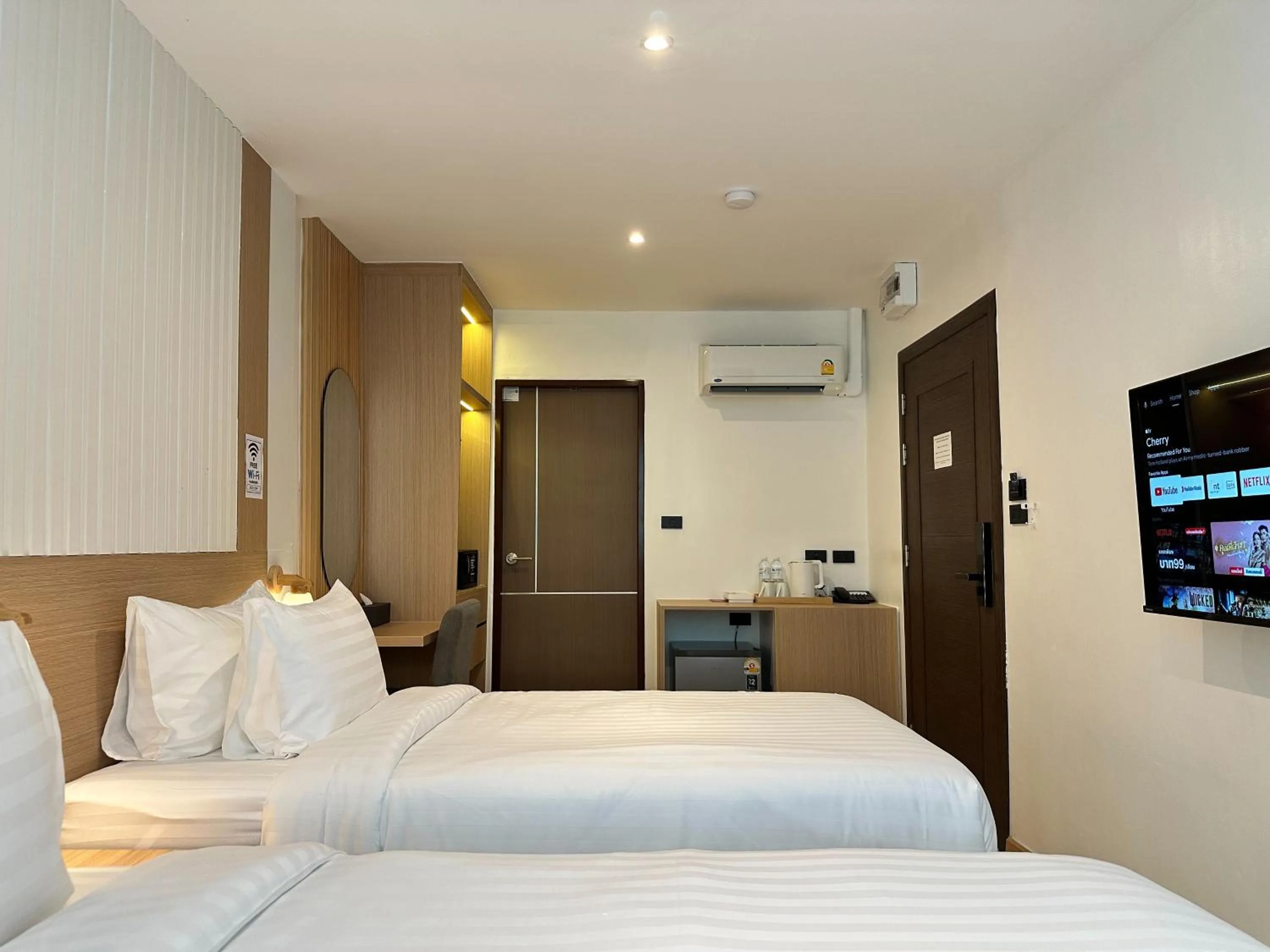 Bed in Winston Hotel