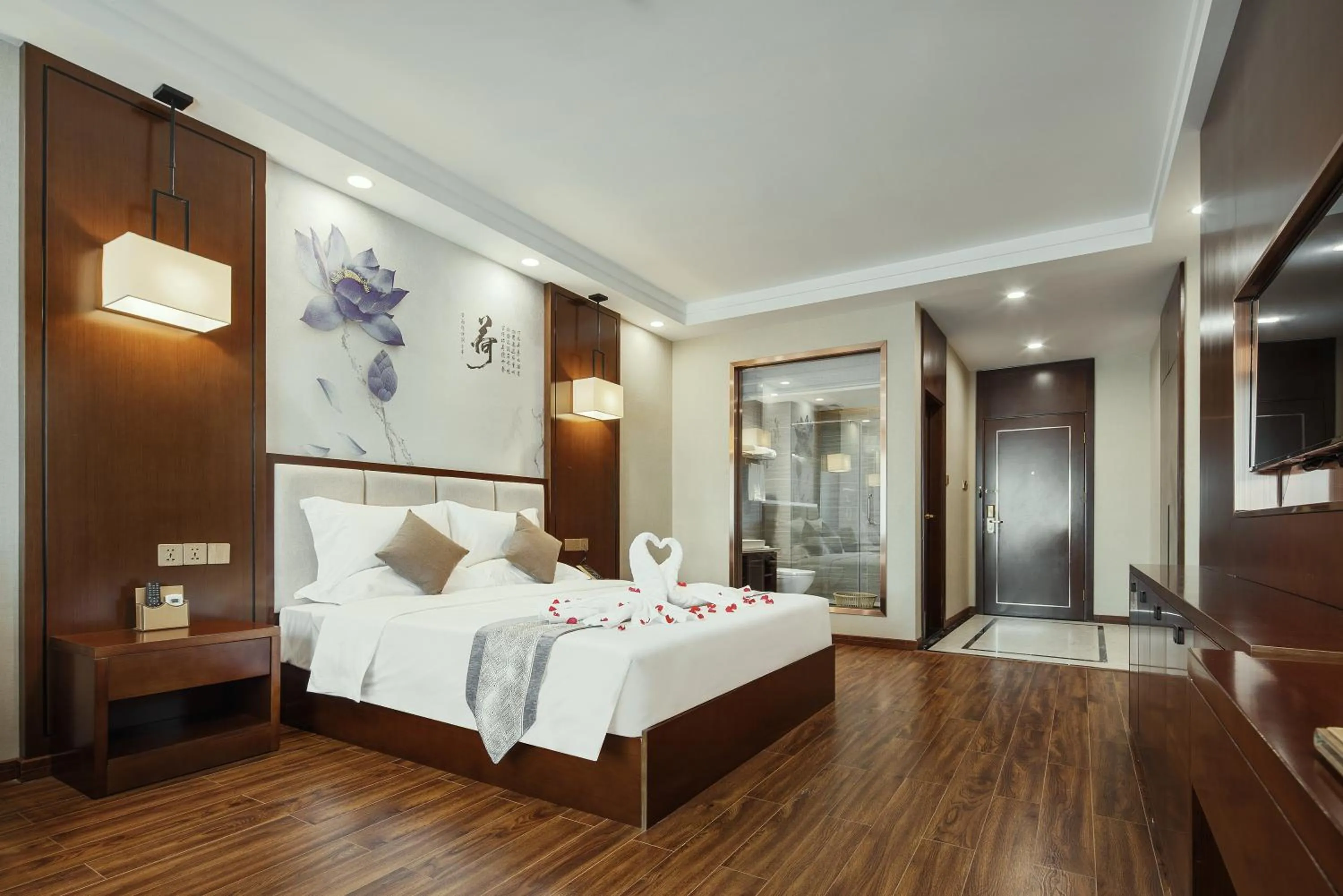 Bed in Rose Garden International Hotel