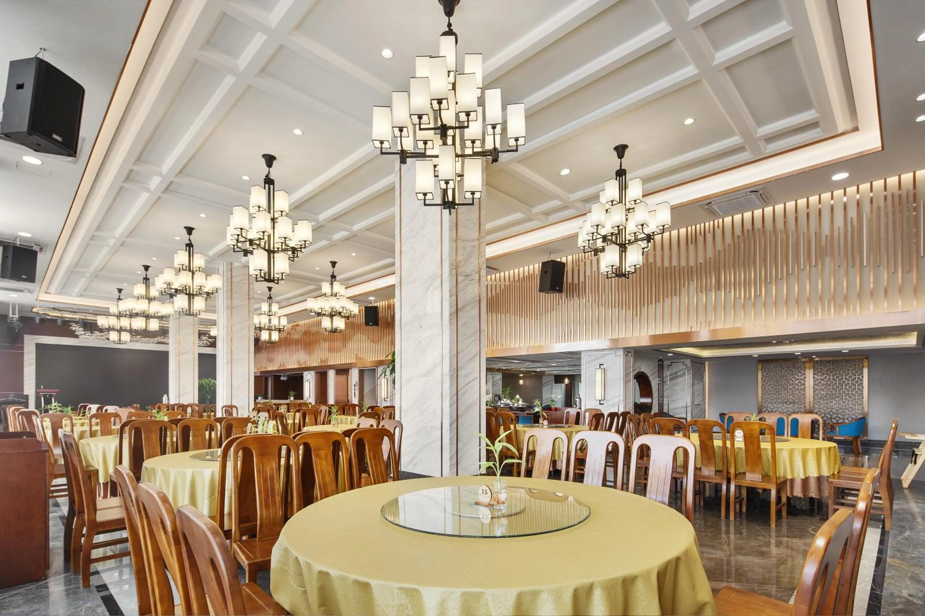 Rose Garden International Hotel