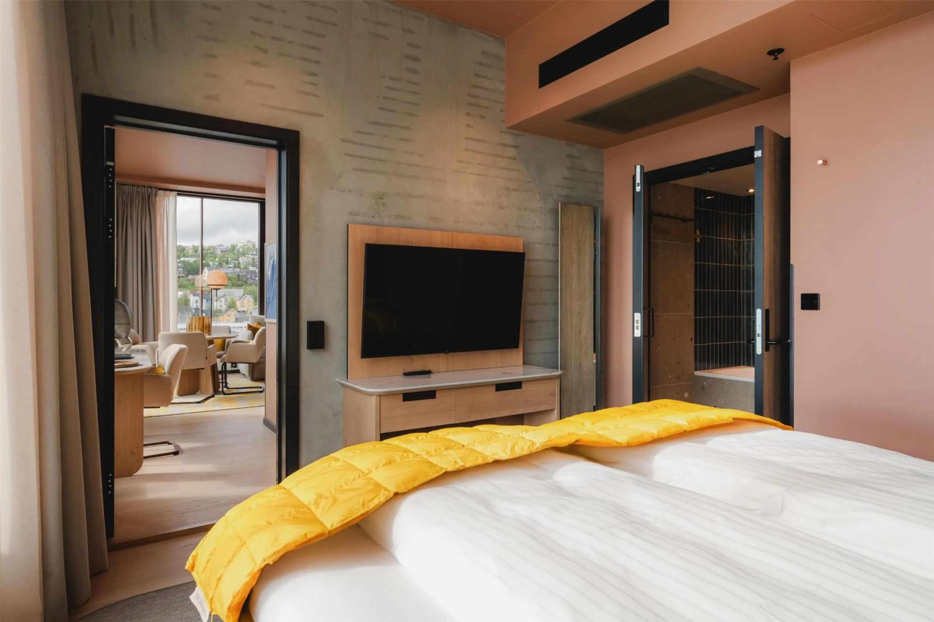 Photo of the whole room, Bed in The Dock 69 39 by Scandic