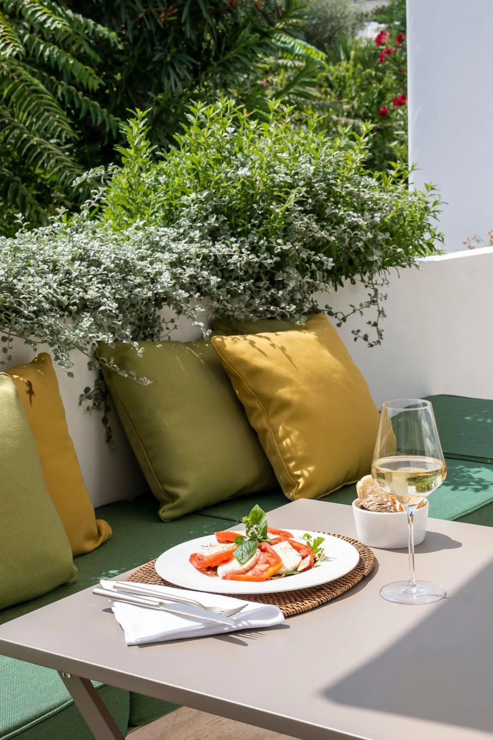 Day in Villa Certosa