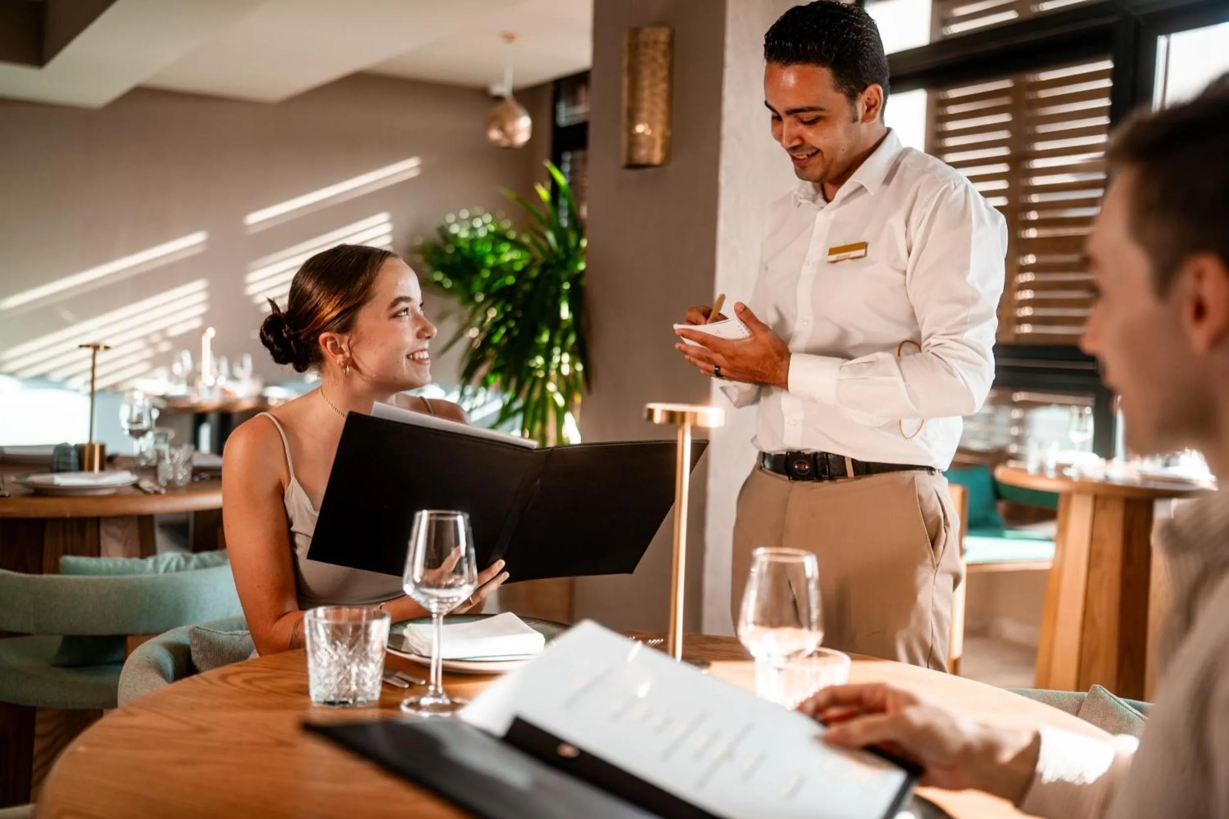 Restaurant/places to eat in Sentido Naga Bay - Adults friendly