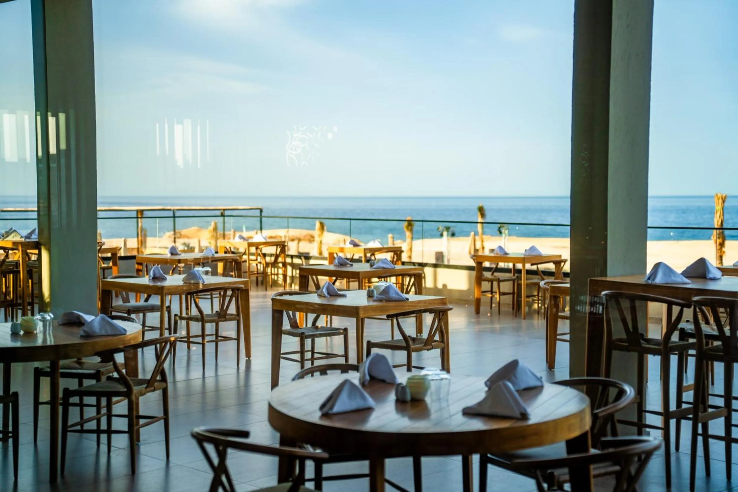 Restaurant/places to eat in Sentido Naga Bay - Adults friendly